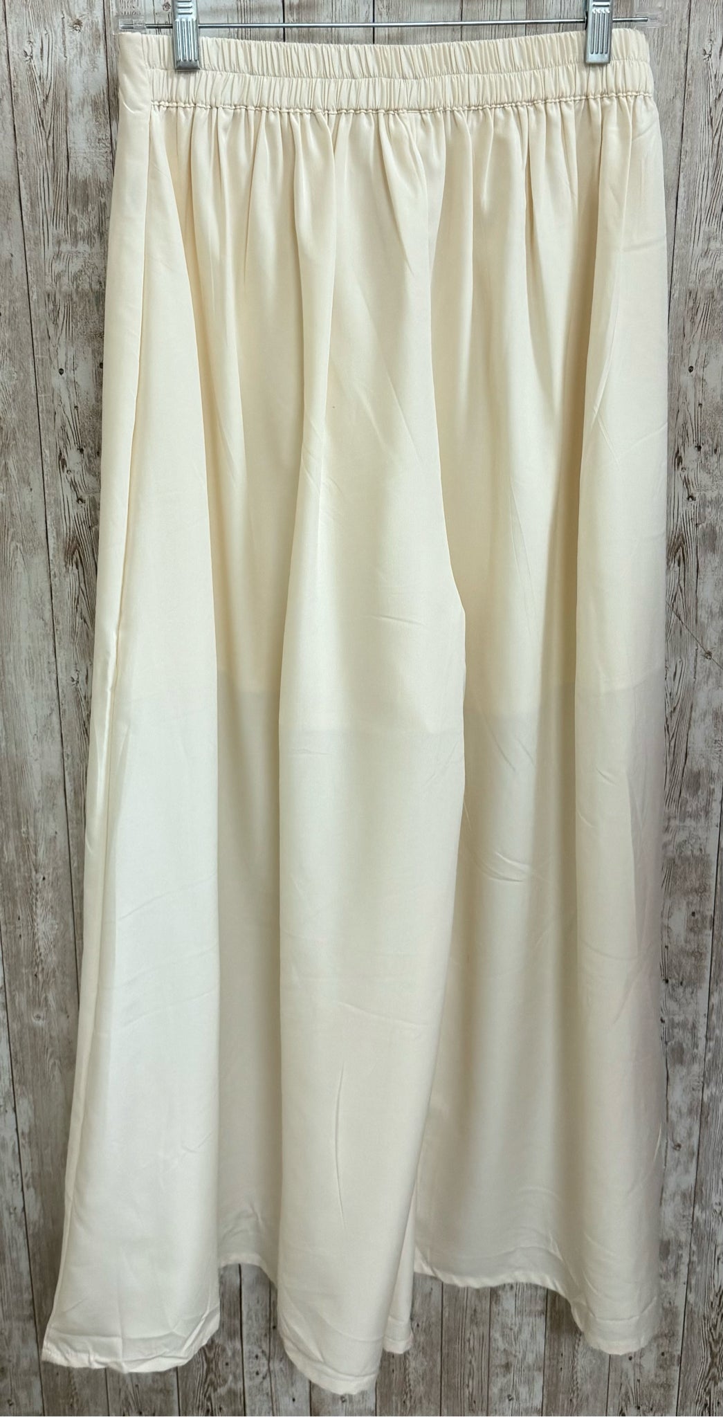Size M TRUTH Cream Pants