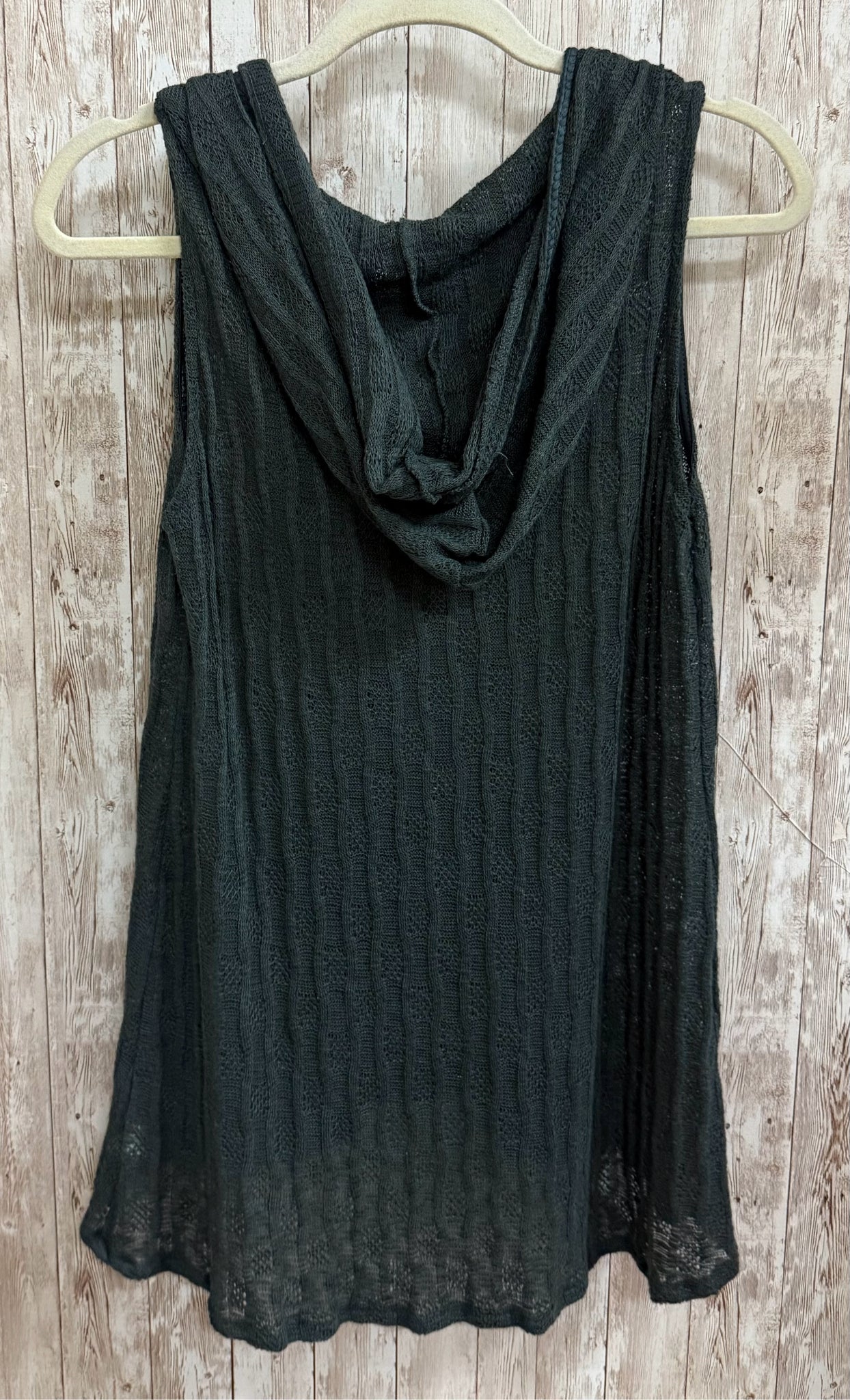 Size M MONORELLO Olive Top