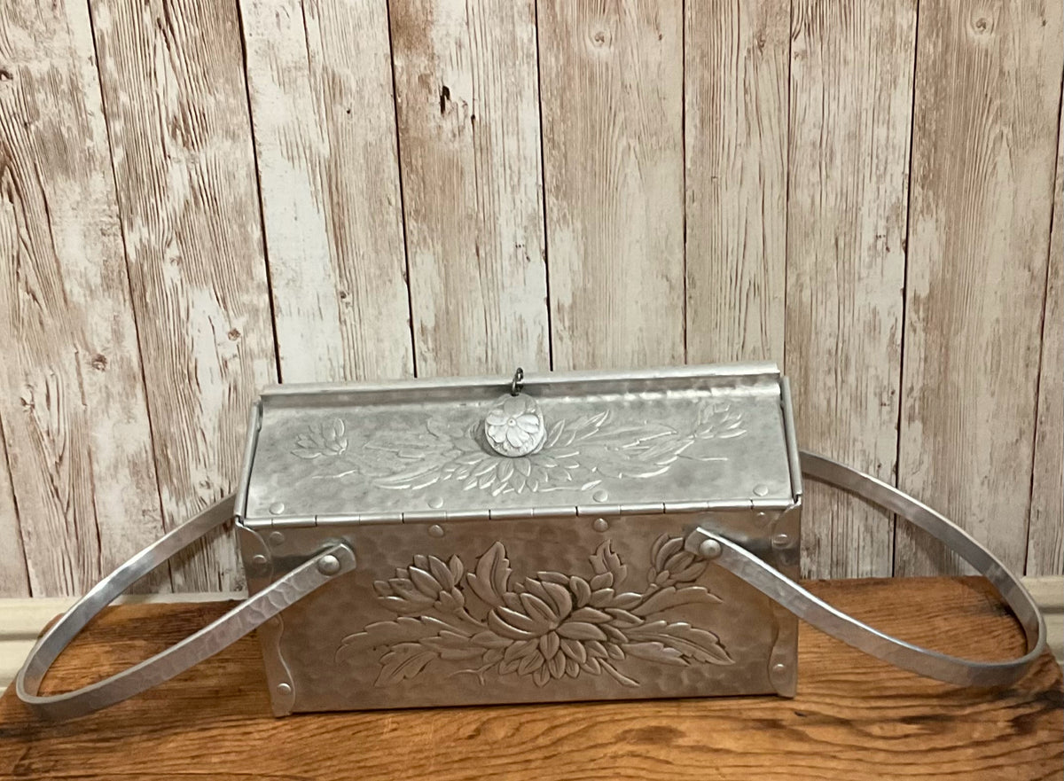 NO DESIGN Purse