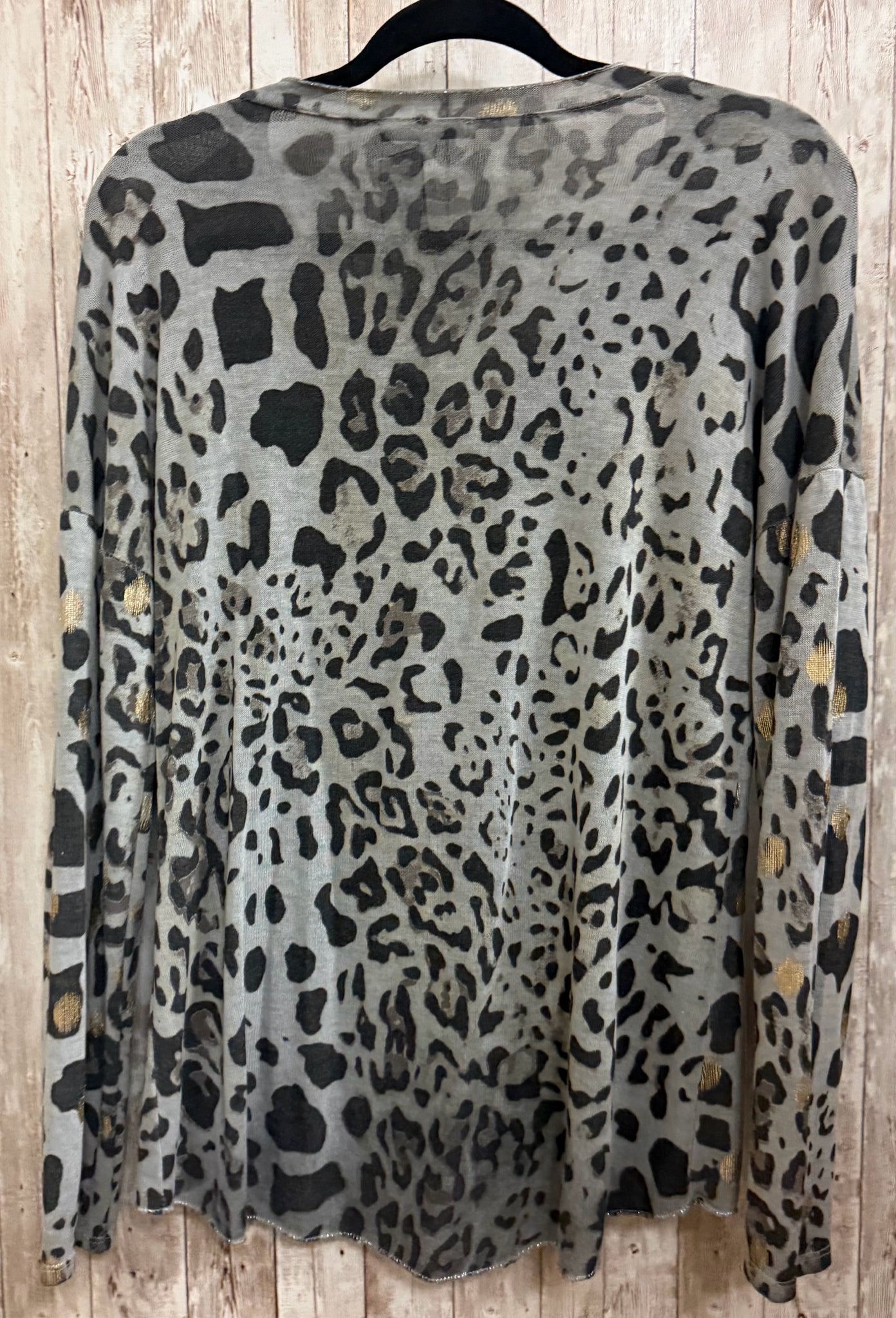 Size S/M TEMPO PARIS gray leopard Top