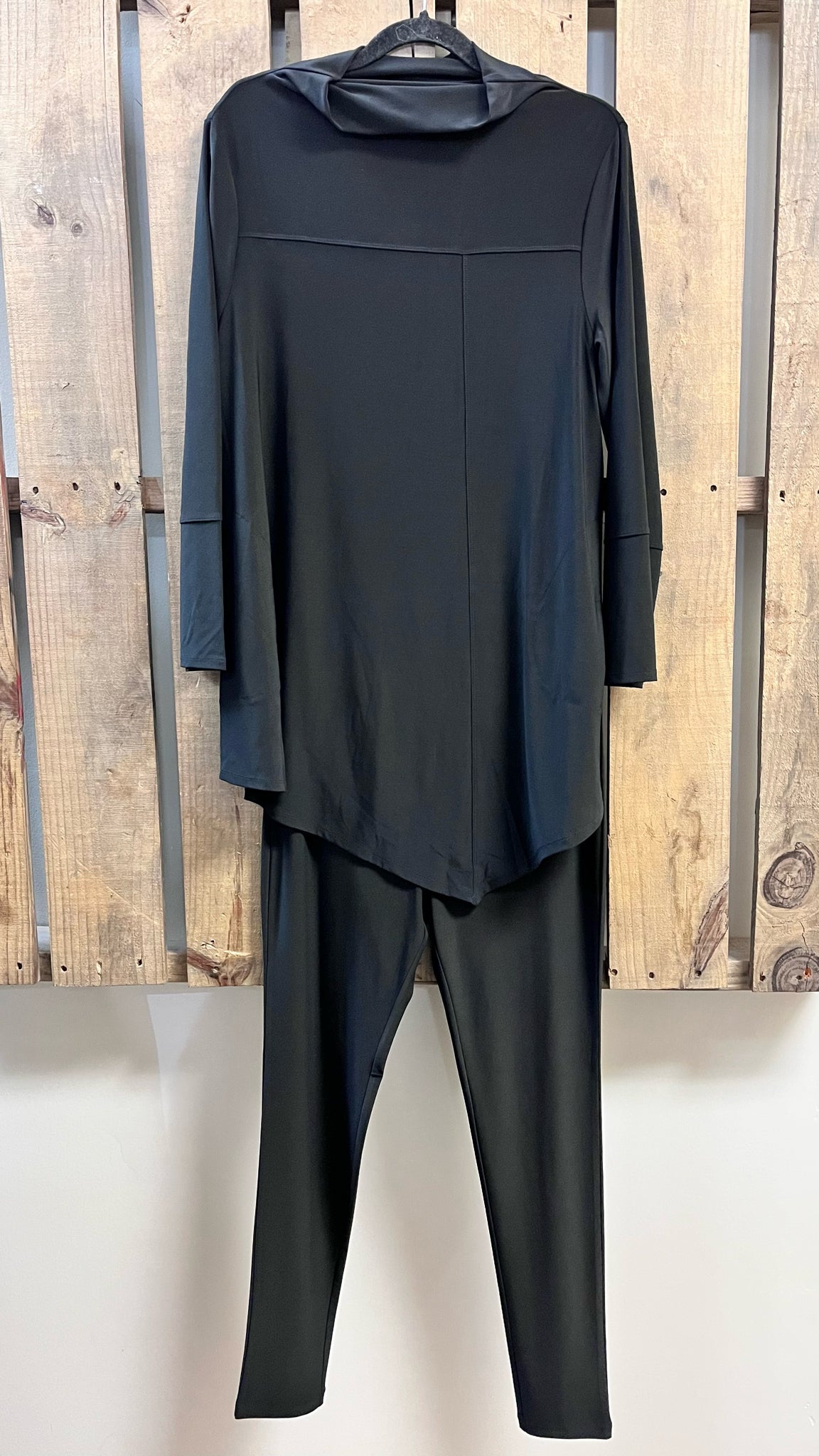 Size M LIV Black 2 PC PANT SET