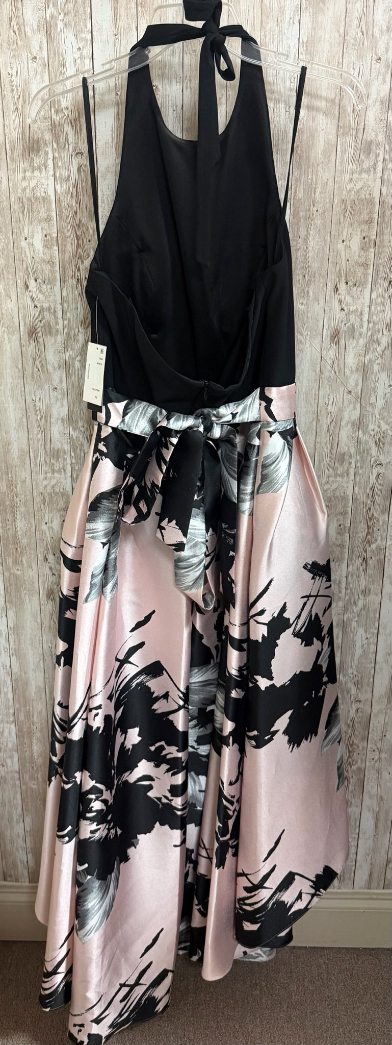 Size 14 IGNITE EVENINGS BLACK AND PALE PINK FLORAL Dress