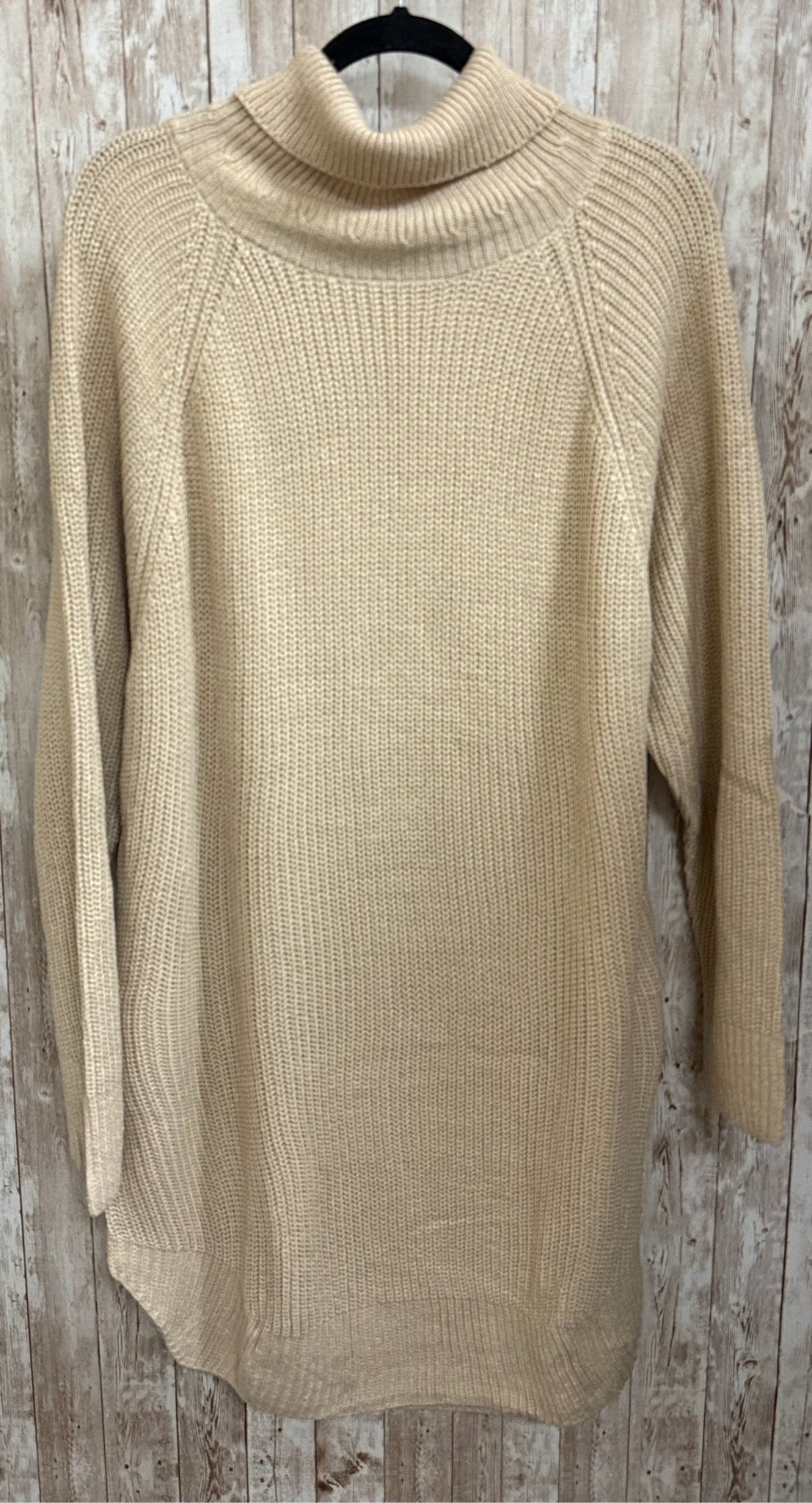 Size L ELINGS Tan Dress