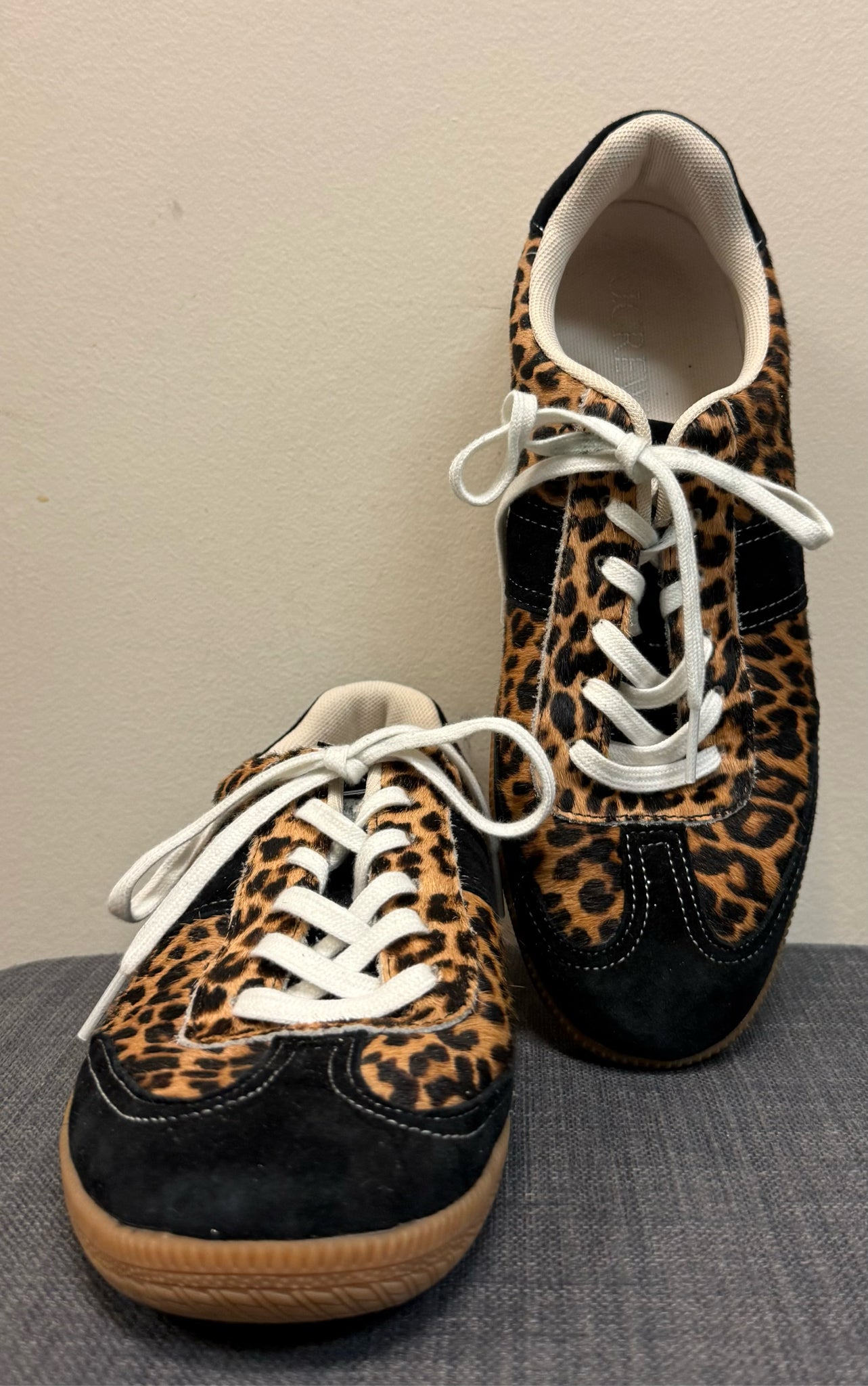9 J CREW BLACK CHEETAH SHOES