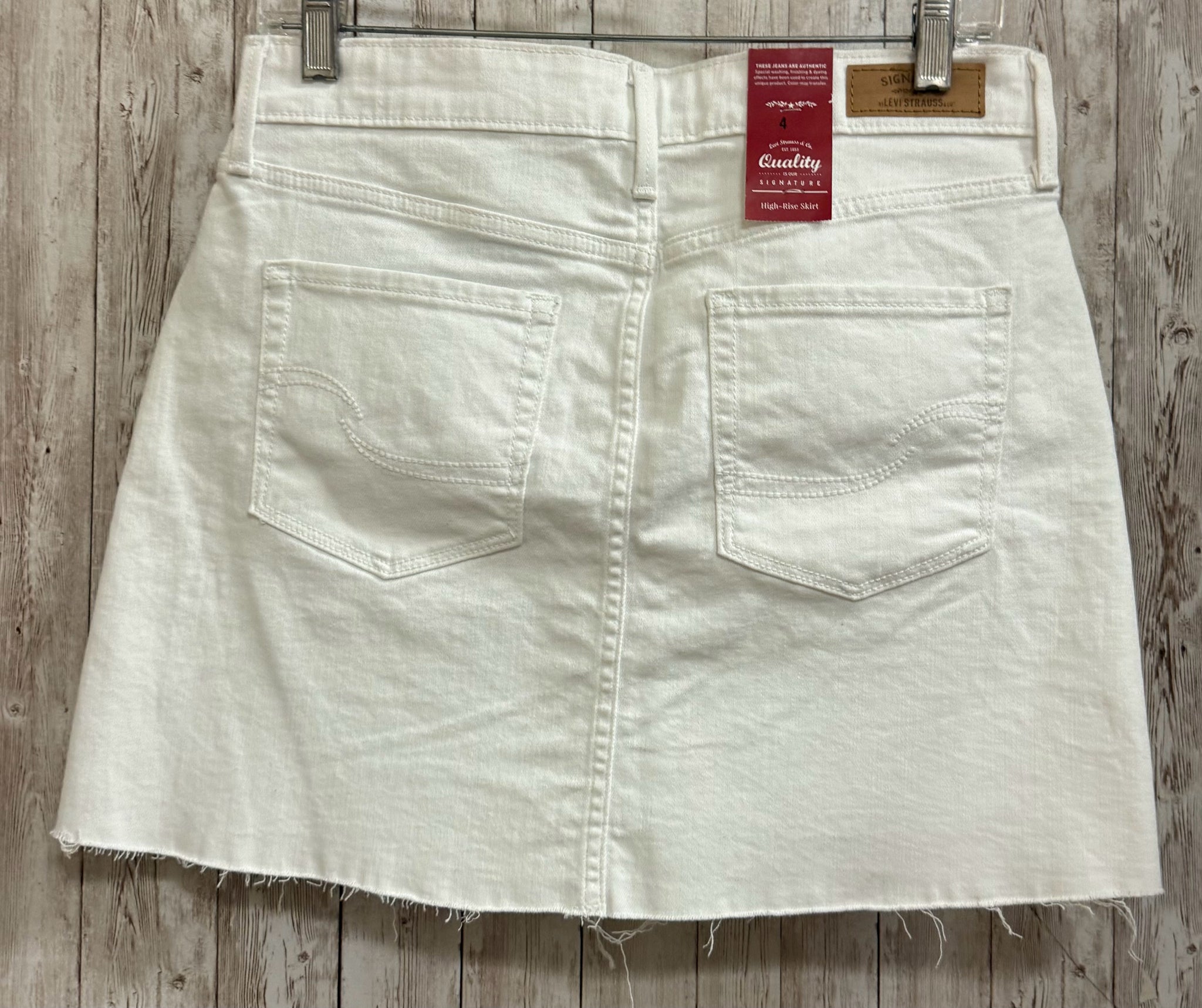 Size 4 LEVIS White Skirt