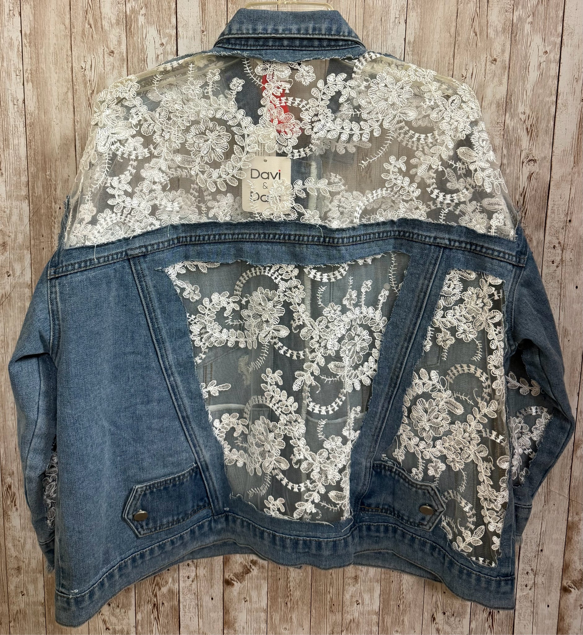 Size M Davi & Dani DENIM AND LACE Jacket