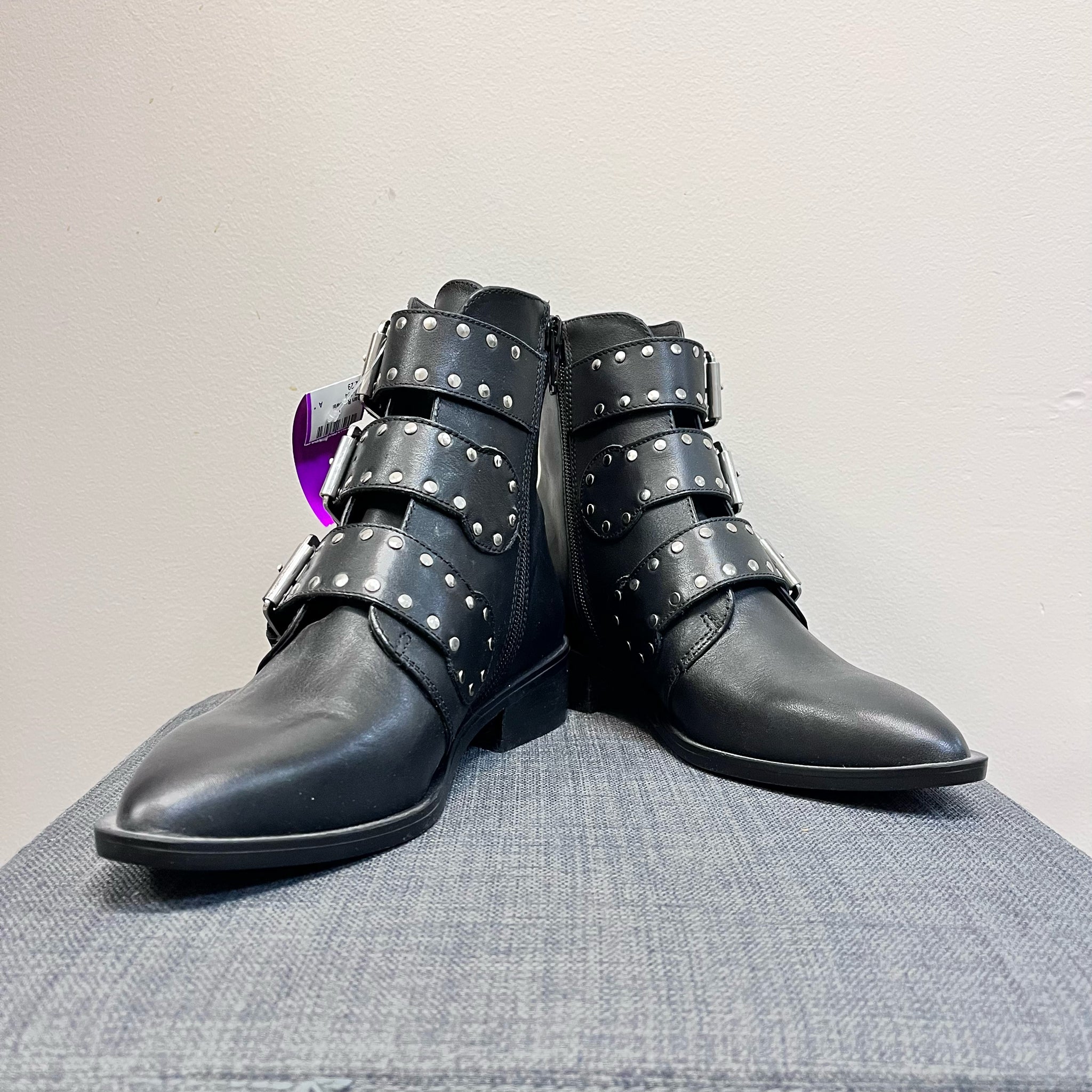 STEVEN NEW YORK 7 Black Boots