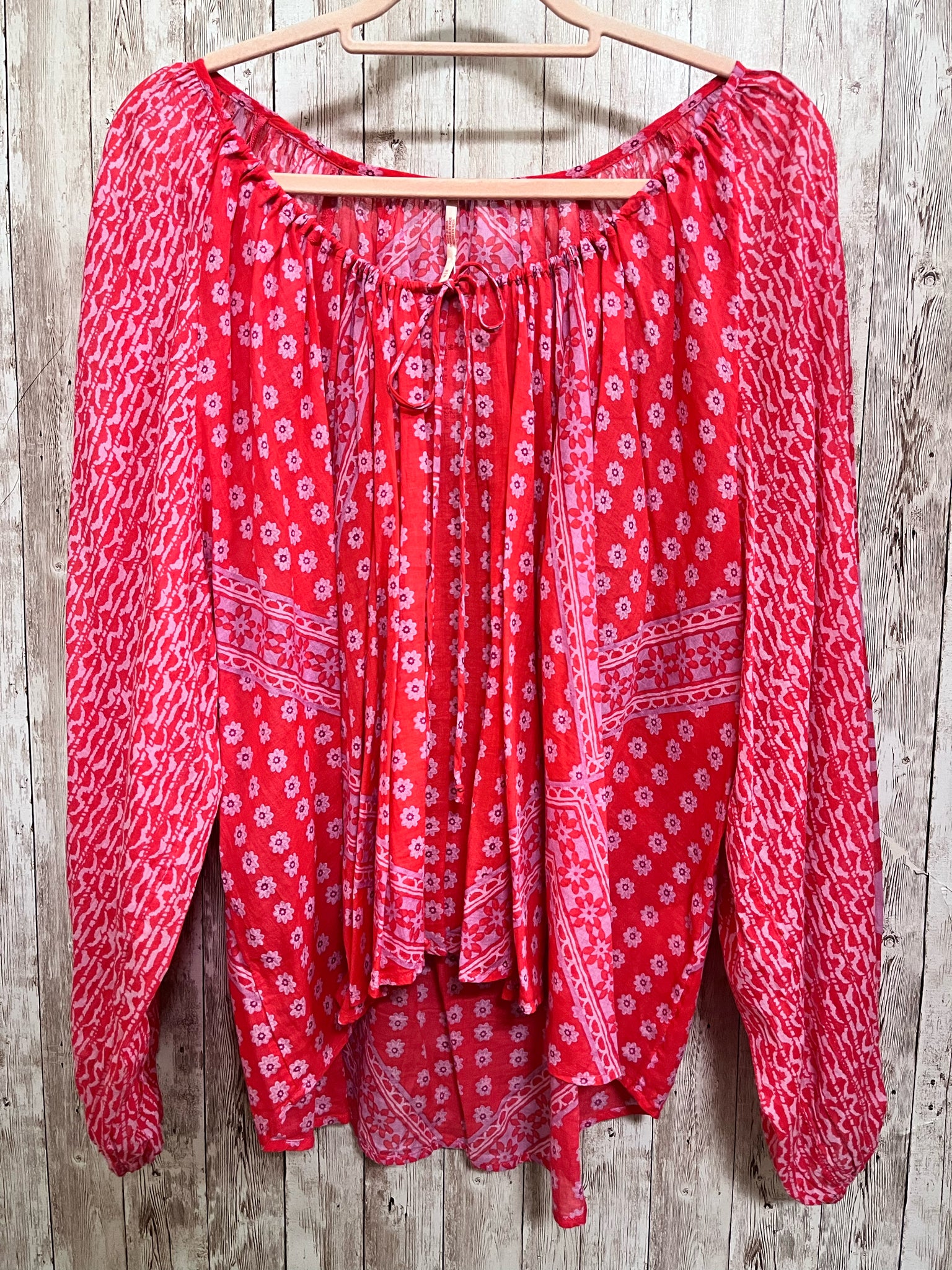 RED AND PINK FLORAL FREE PEOPLE Size M Top