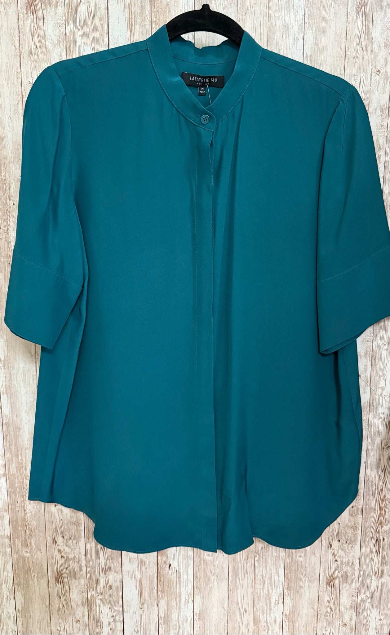 LAFAYETTE 148 Size M Green Top