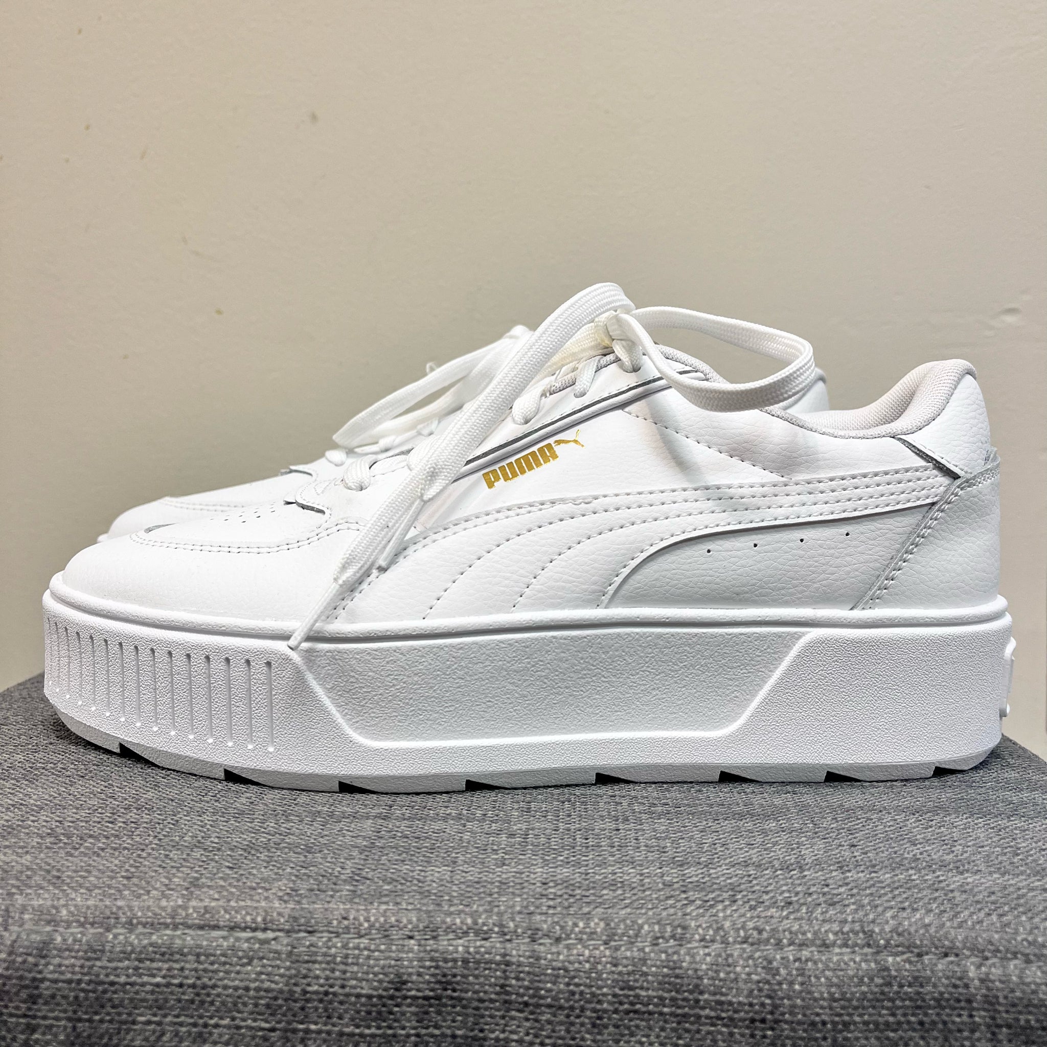 PUMA 10 White SHOES