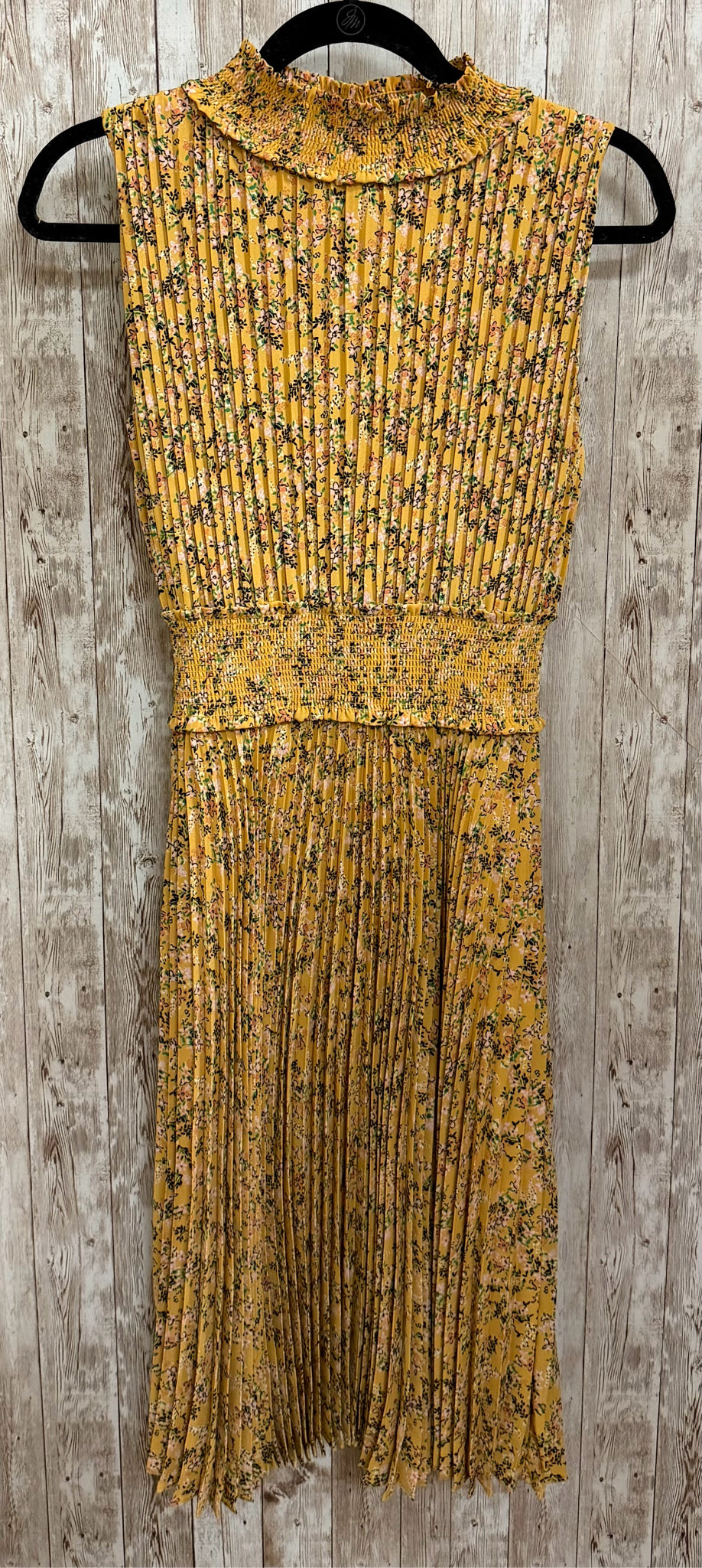 Size 4 NANETTE LEPORE YELLOW FLORAL Dress
