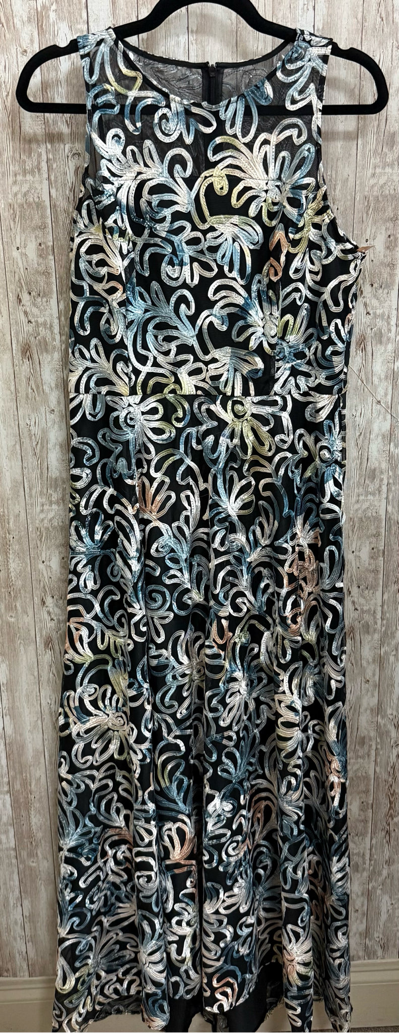 Size 10 TAHARI Black Print Dress
