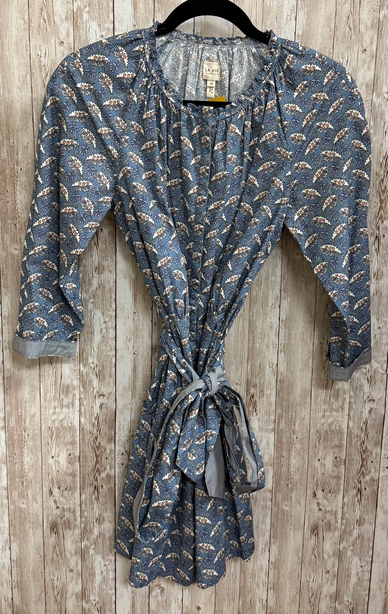 Size XS LA VIE BLUE FLORAL Dress