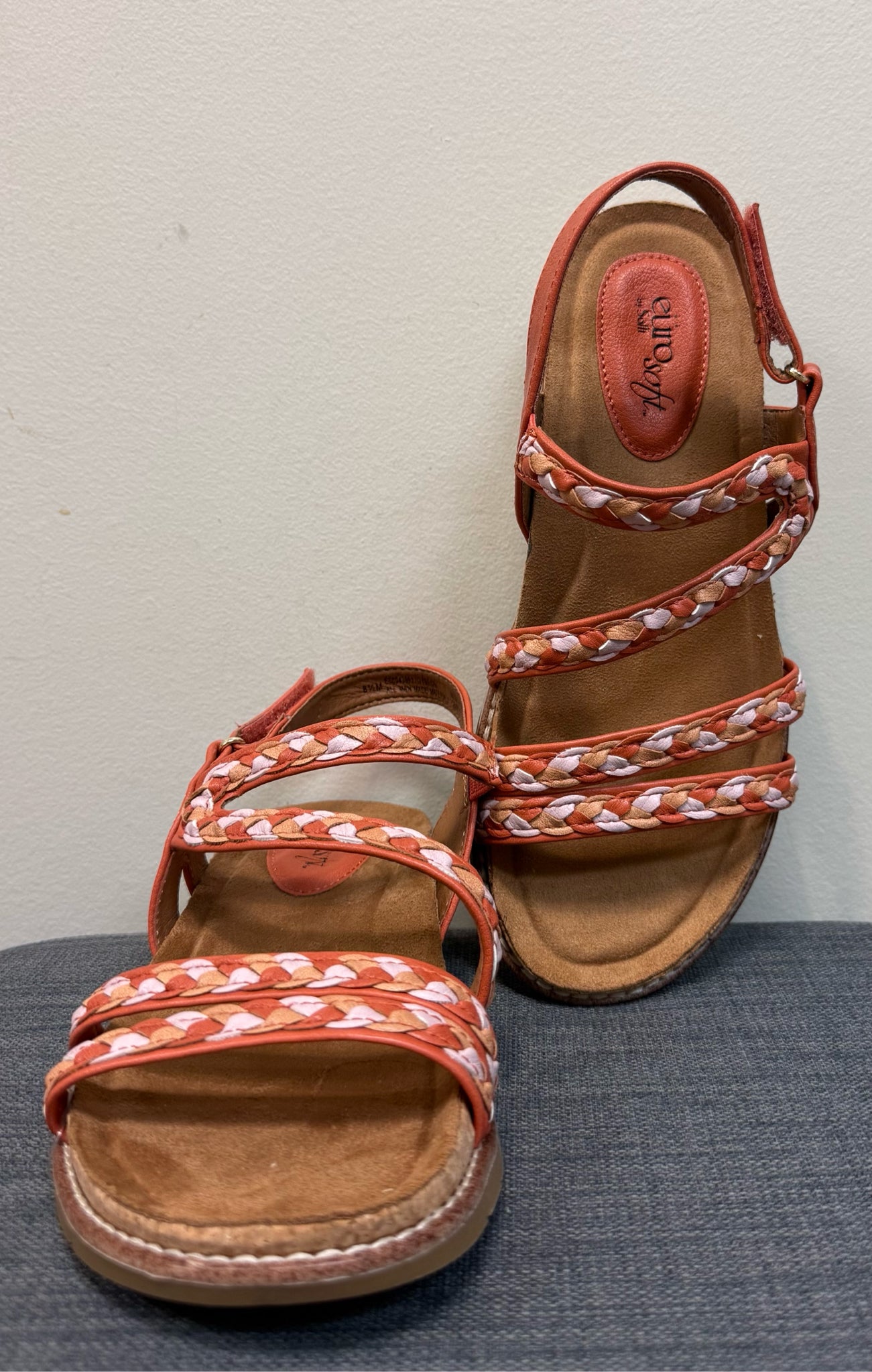 8.5 EURO SOFT RUST Sandals