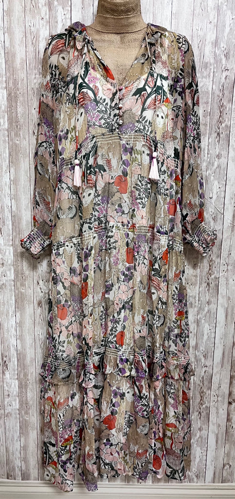 Size M ANTHROPOLOGIE TAN FLORAL Dress