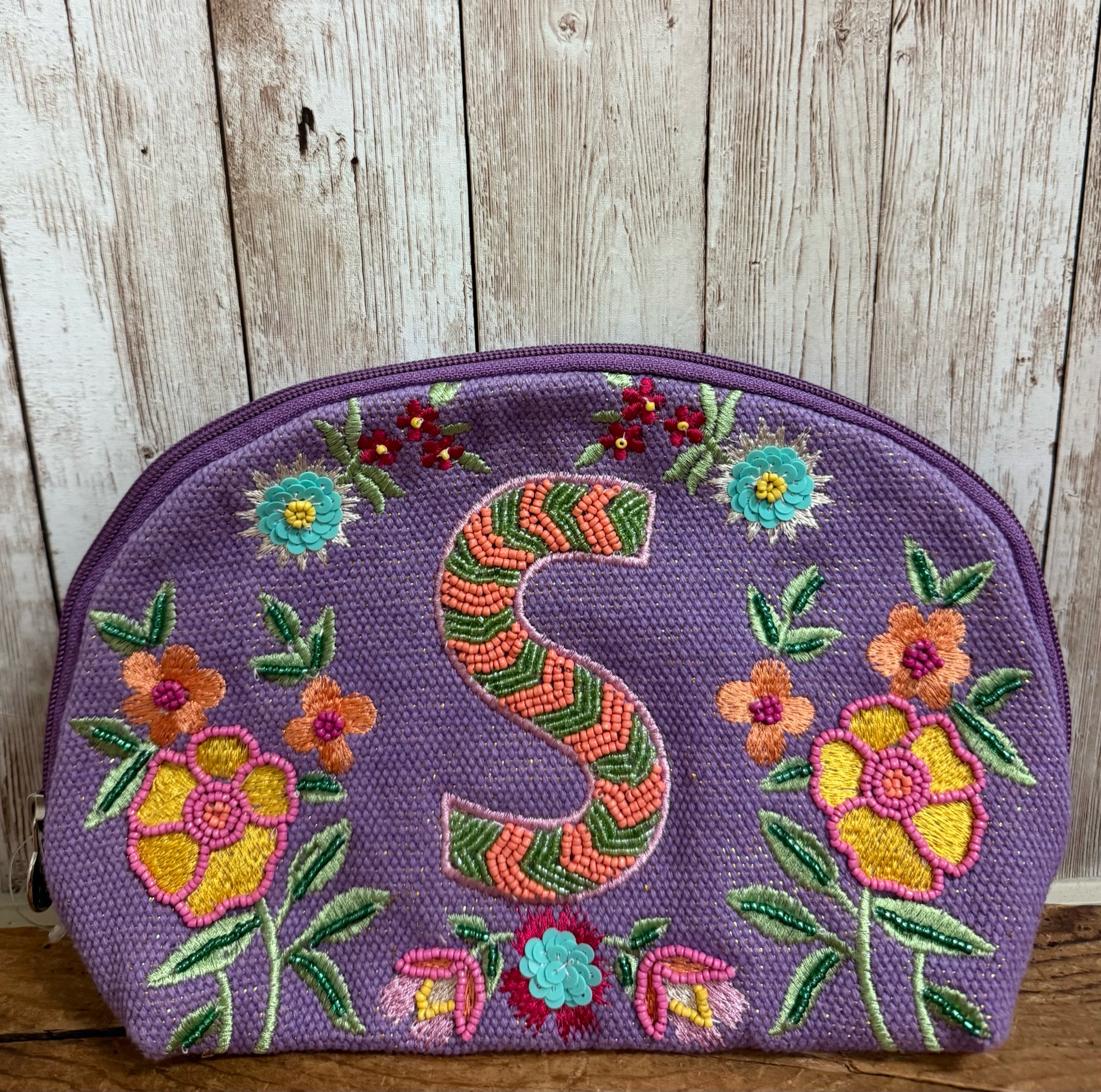 AMERICA & BEYOND Bag