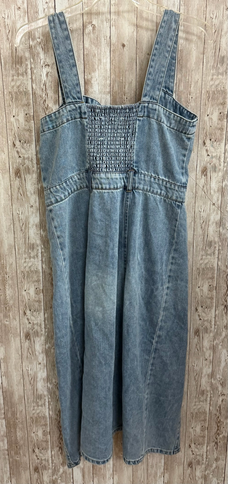 Size M HABITUAL Denim Dress