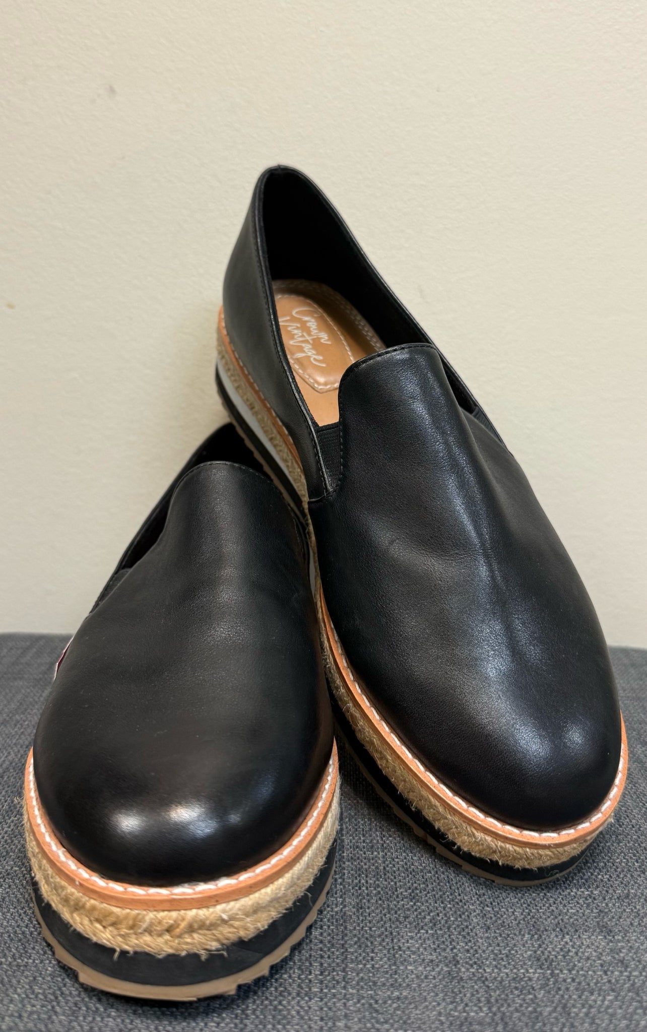 8.5 CROWN VINTAGE Black SHOES