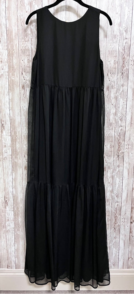 Size S MARIE OLIVER Black Dress