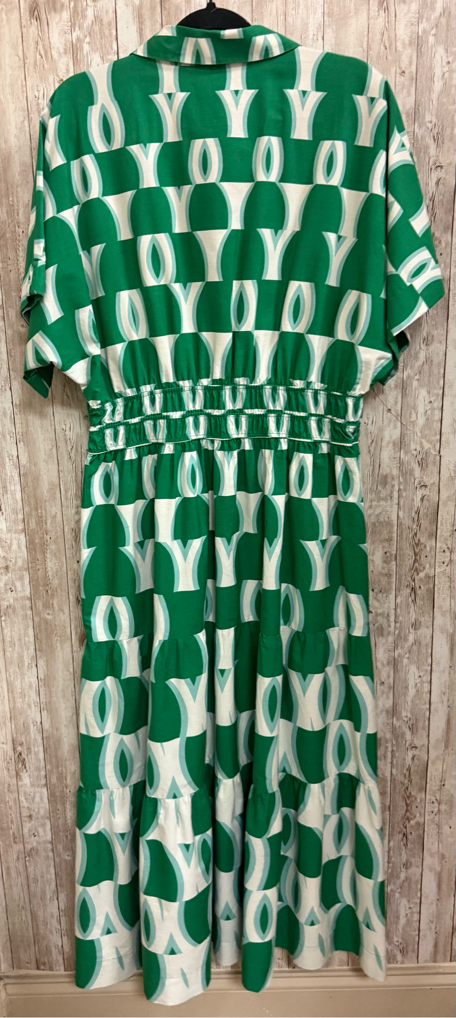 Size L ANTHROPOLOGIE GREEN AND WHITE PRINT Dress