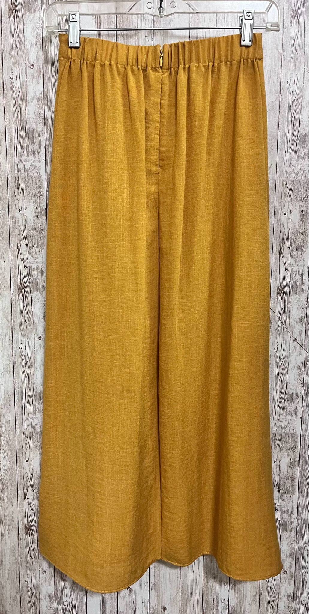 Size XS SOPRANO Mustard Skirt