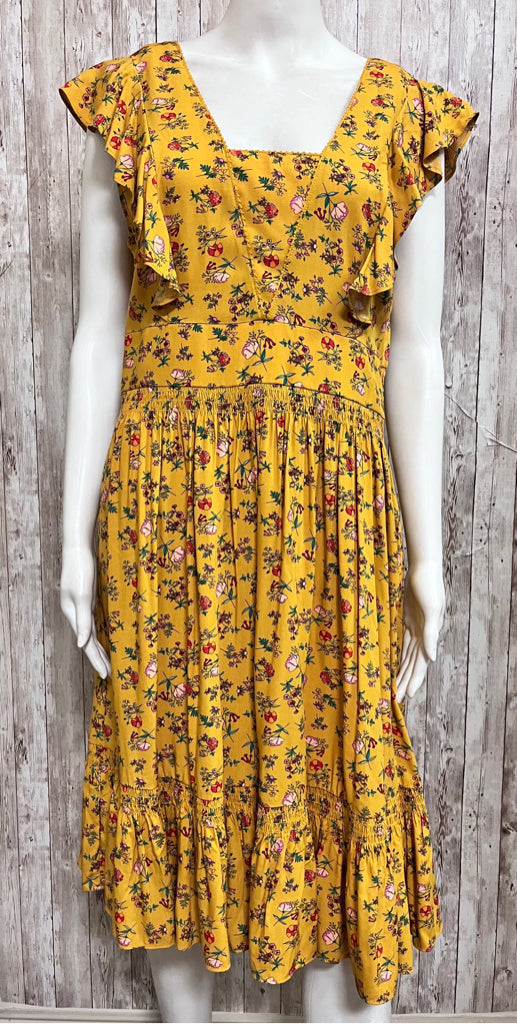 Size M MATILDA JANE YELLOW FLORAL Dress