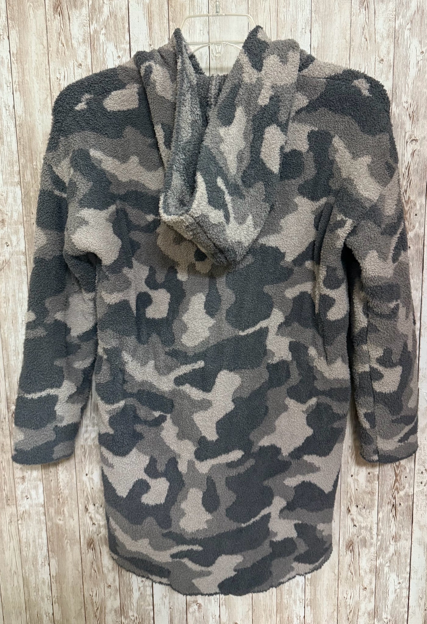 BAREFOOT DREAMS Size XS GREEN CAMO Top