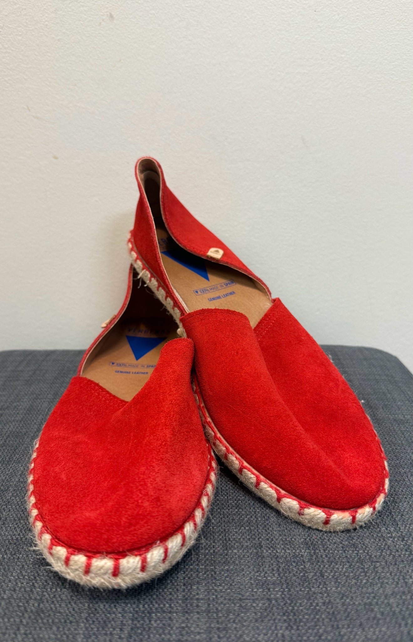 9.5 VERBENAS Red SHOES