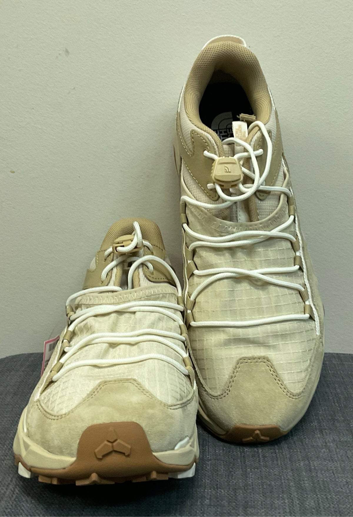 9.5 NORTH FACE Tan Sneakers