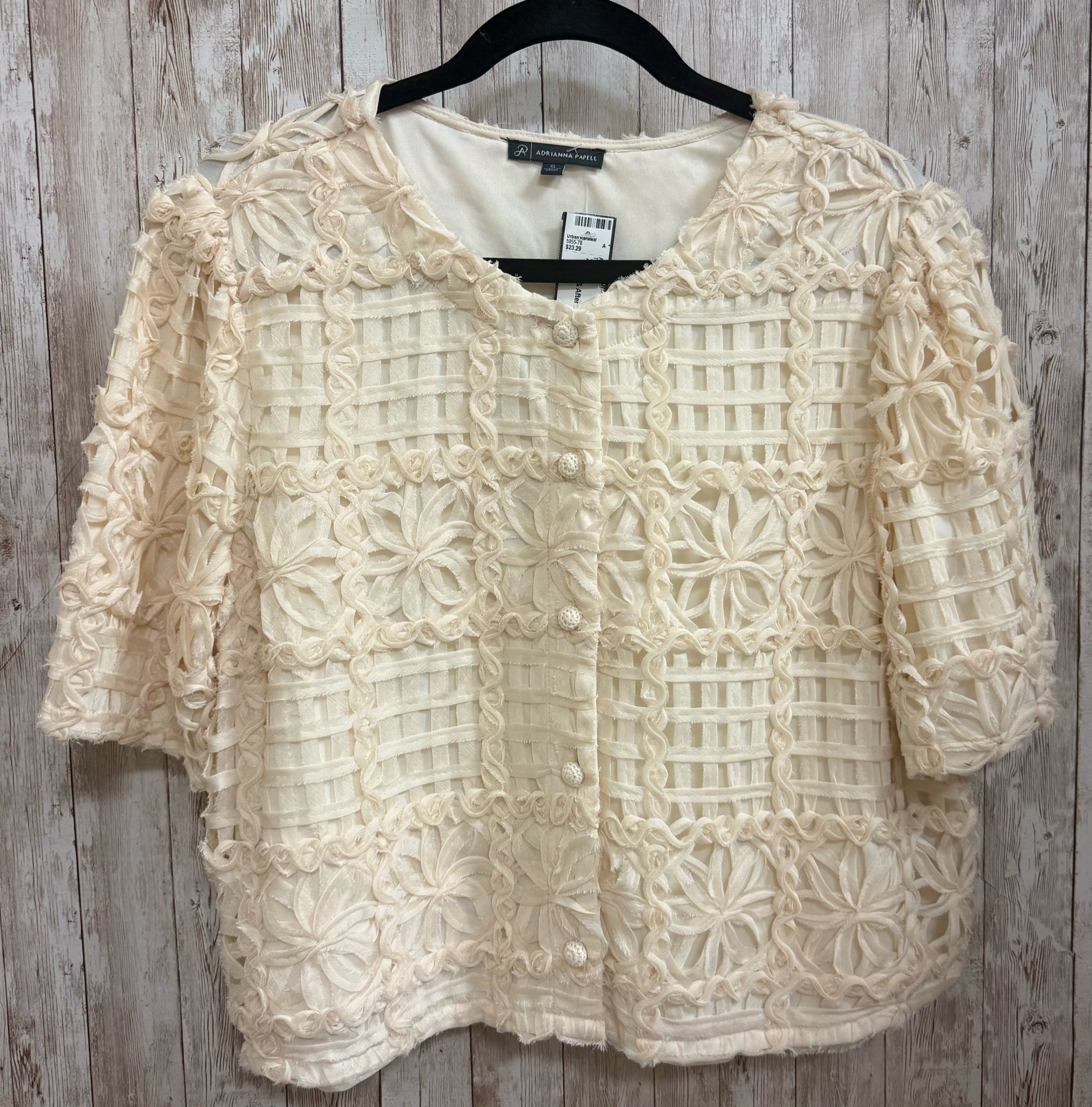 Size XL ADRIANNA PAPELL Cream Top