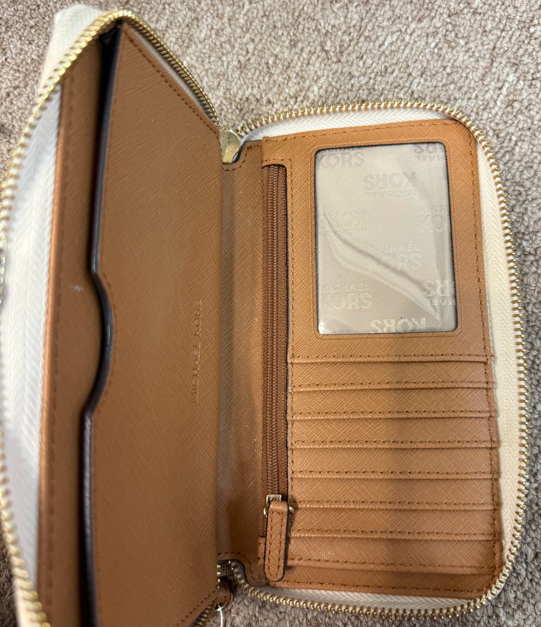 MICHAEL KORS Wristlet