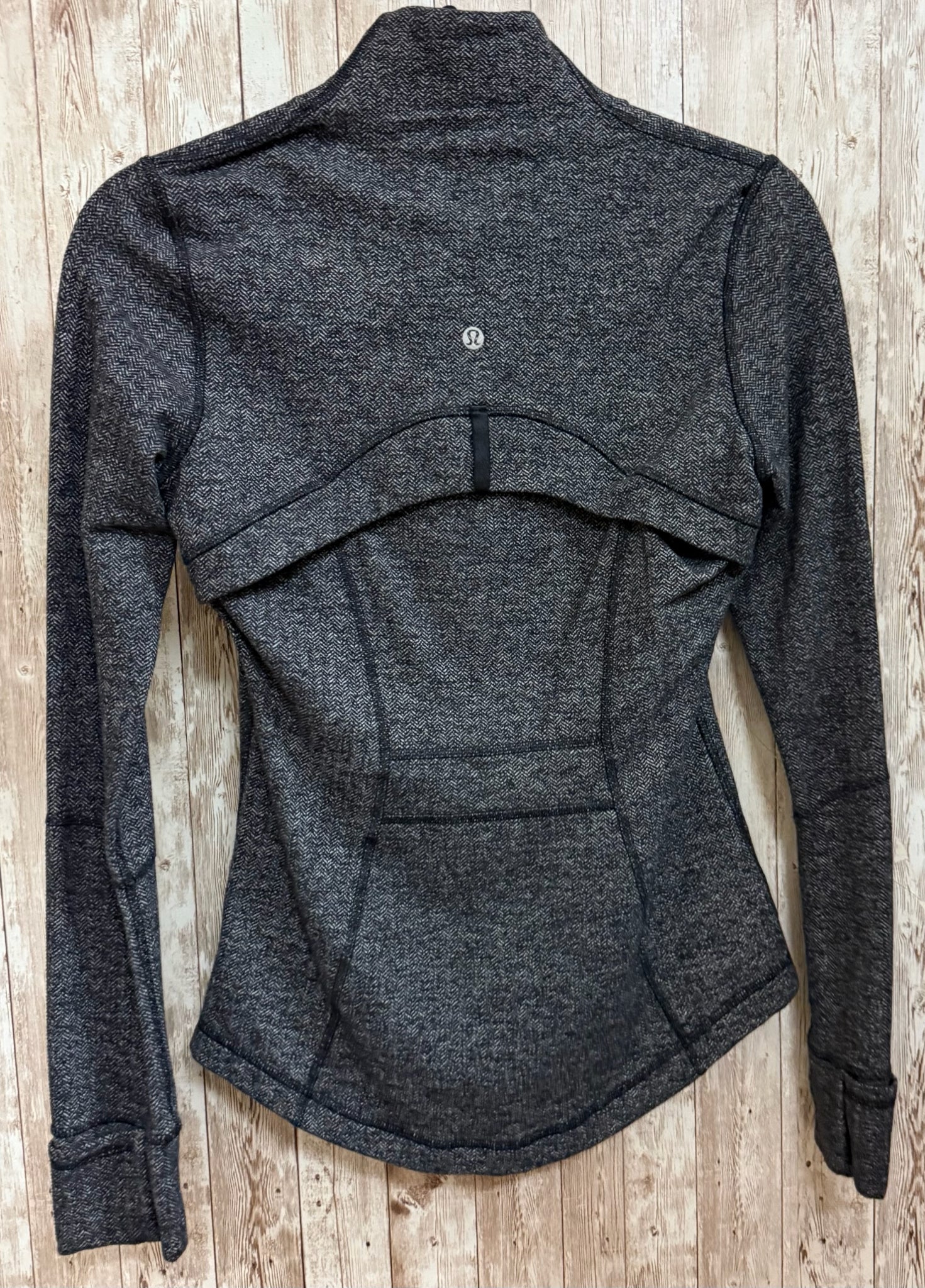 Size 6 LULULEMON CHARCOAL PRINT Jacket