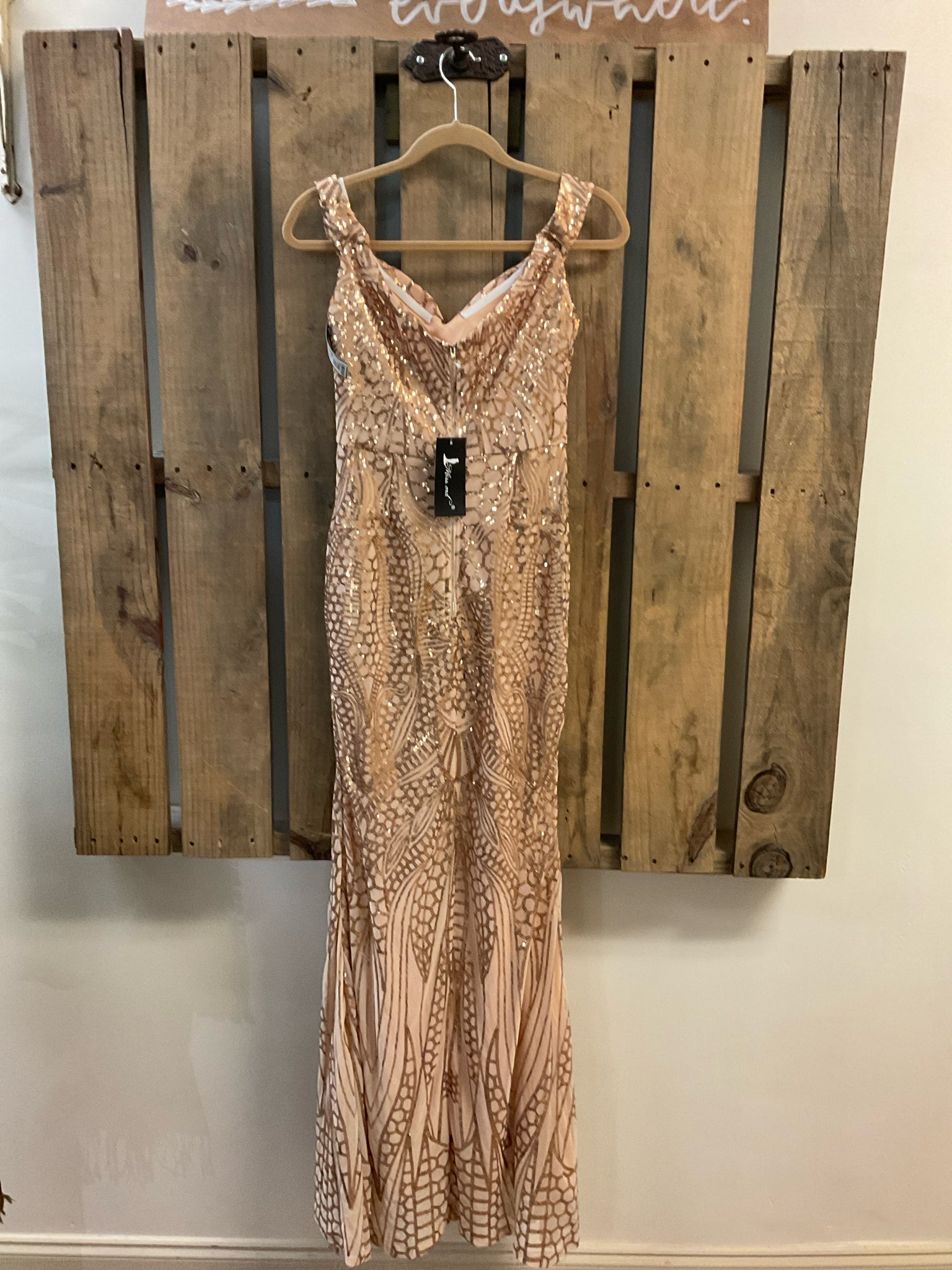 Size M MISS ORD Peach Dress