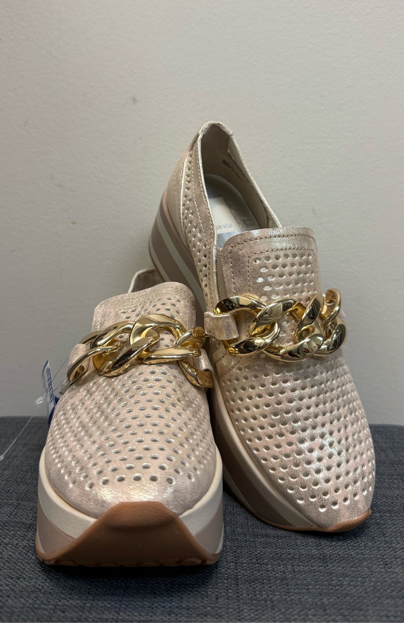 6 DOLCE VITA ROSE GOLD SHOES