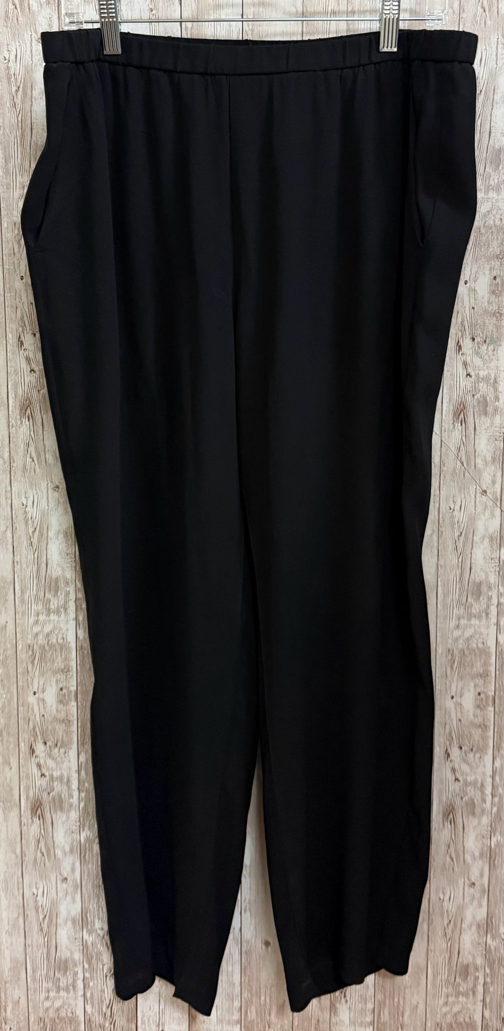 Size M EILEEN FISHER Black Pants