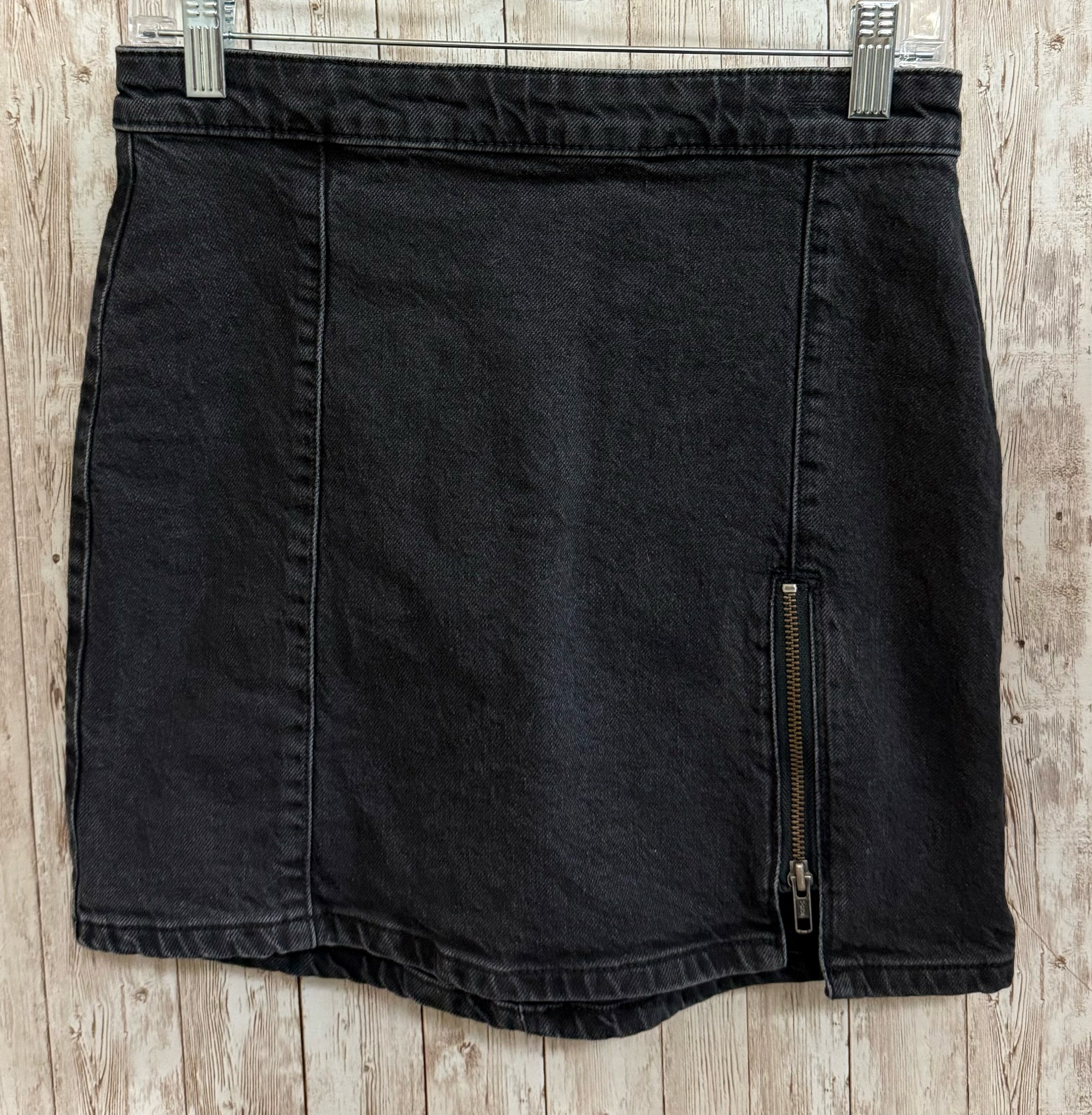 Size 6 WE THE FREE Black Skirt