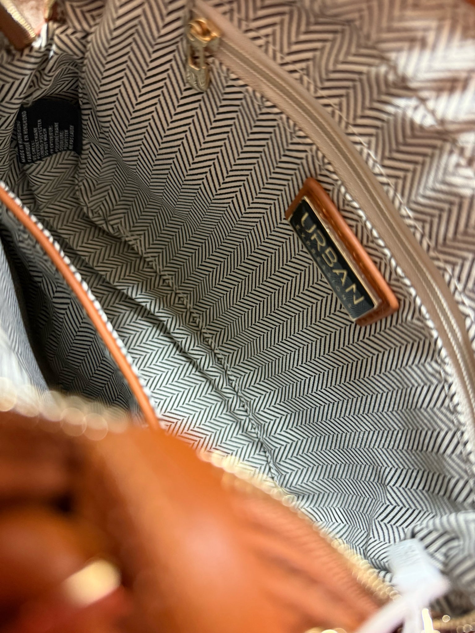 URBAN EXPRESSION Purse