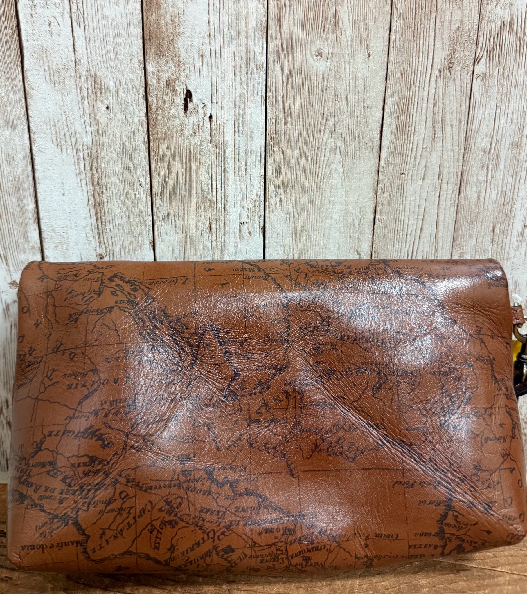 PATRICIA NASH Wristlet