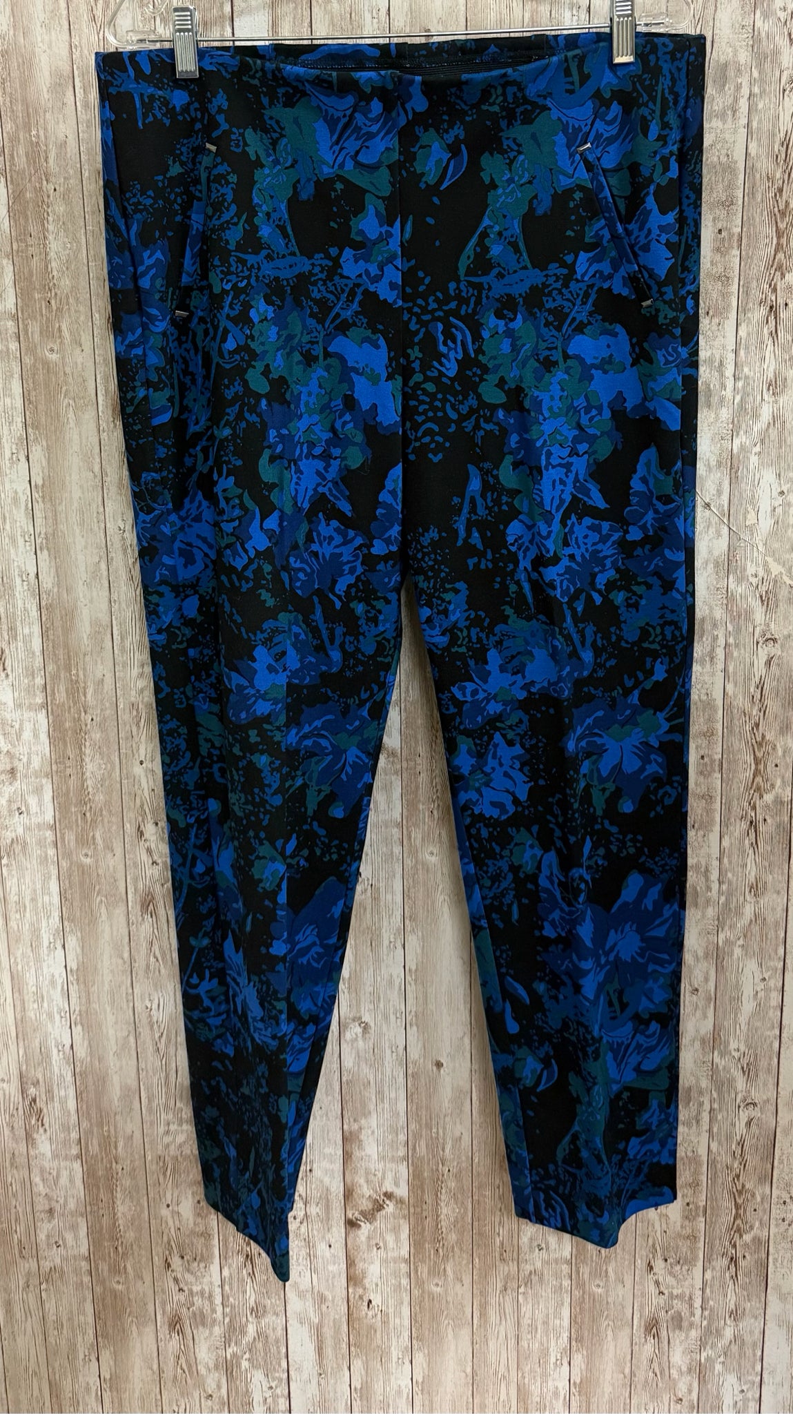 Size L CHICO'S BLUE AND BLACK 2 PC PANT SET