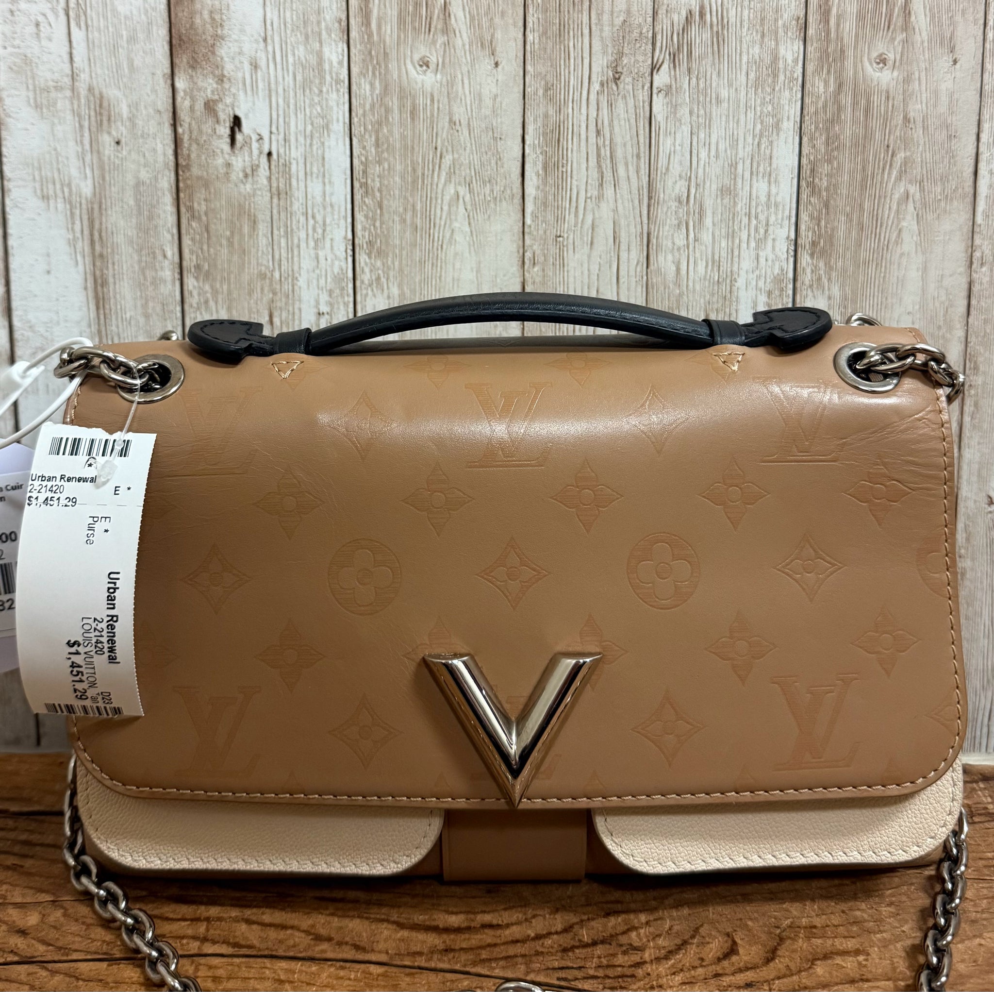 LOUIS VUITTON Purse