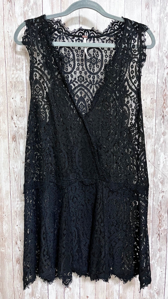 Size M FREE PEOPLE Black Lace Top