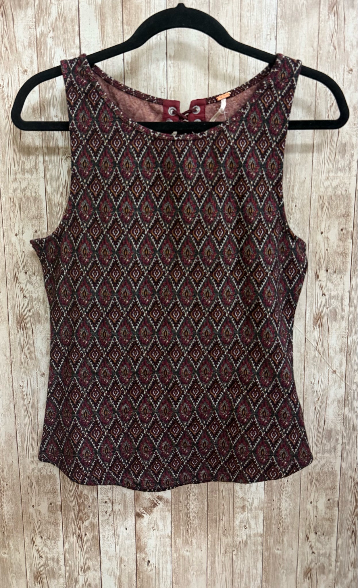 Size M FREE PEOPLE BURGUNDY PRINT Top