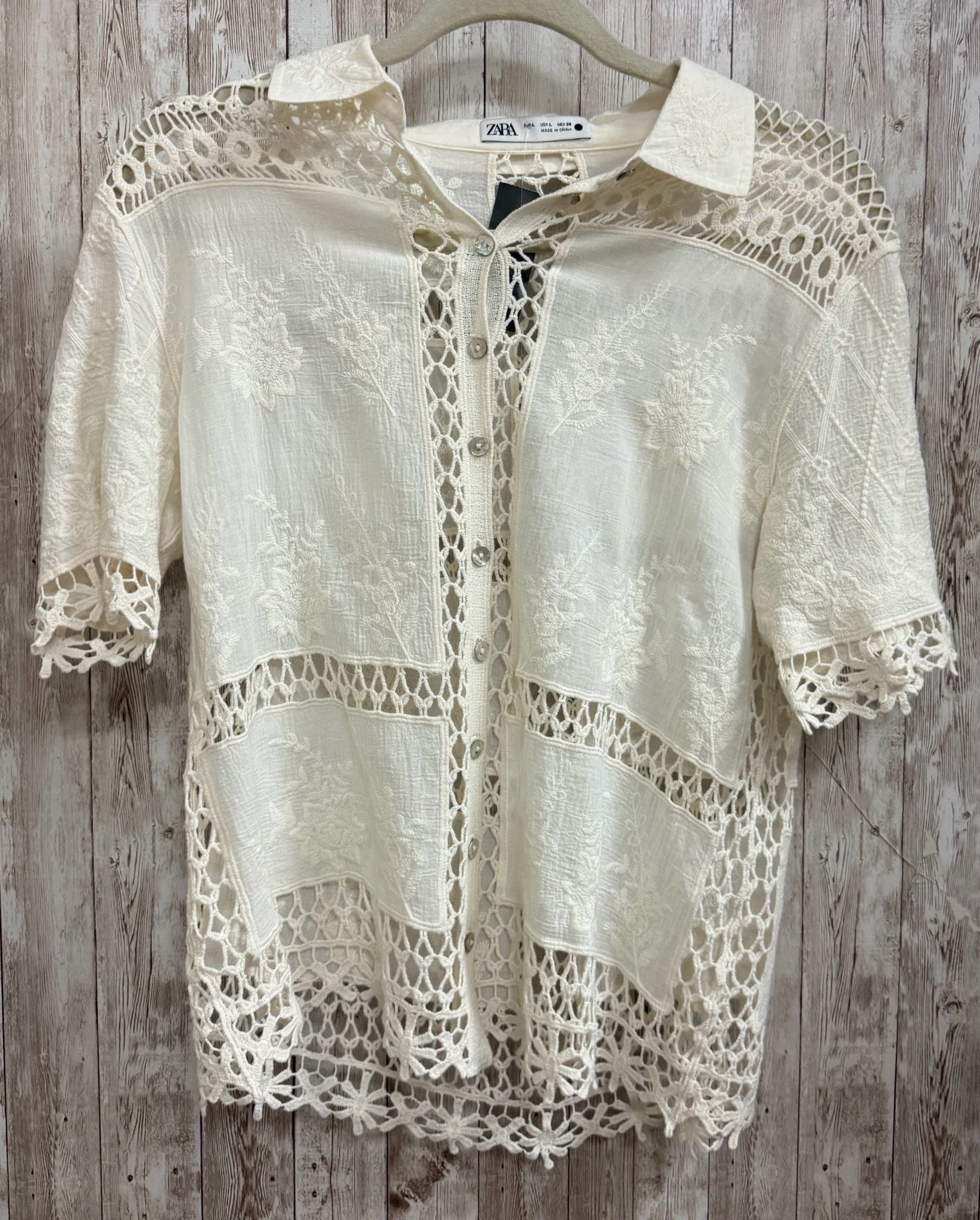 Size L ZARA Cream Top
