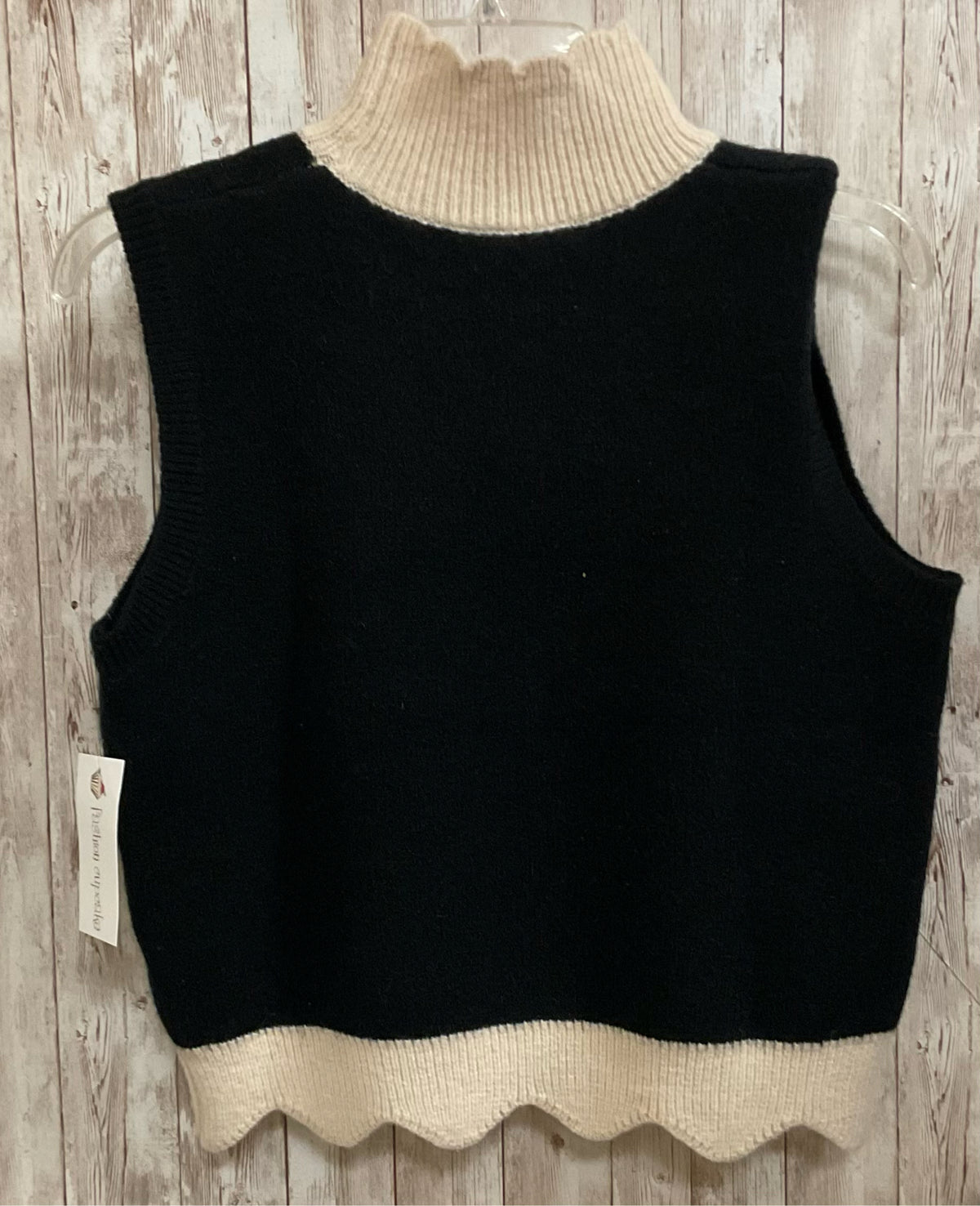 Size M EE:SOME Black and Cream Sweater