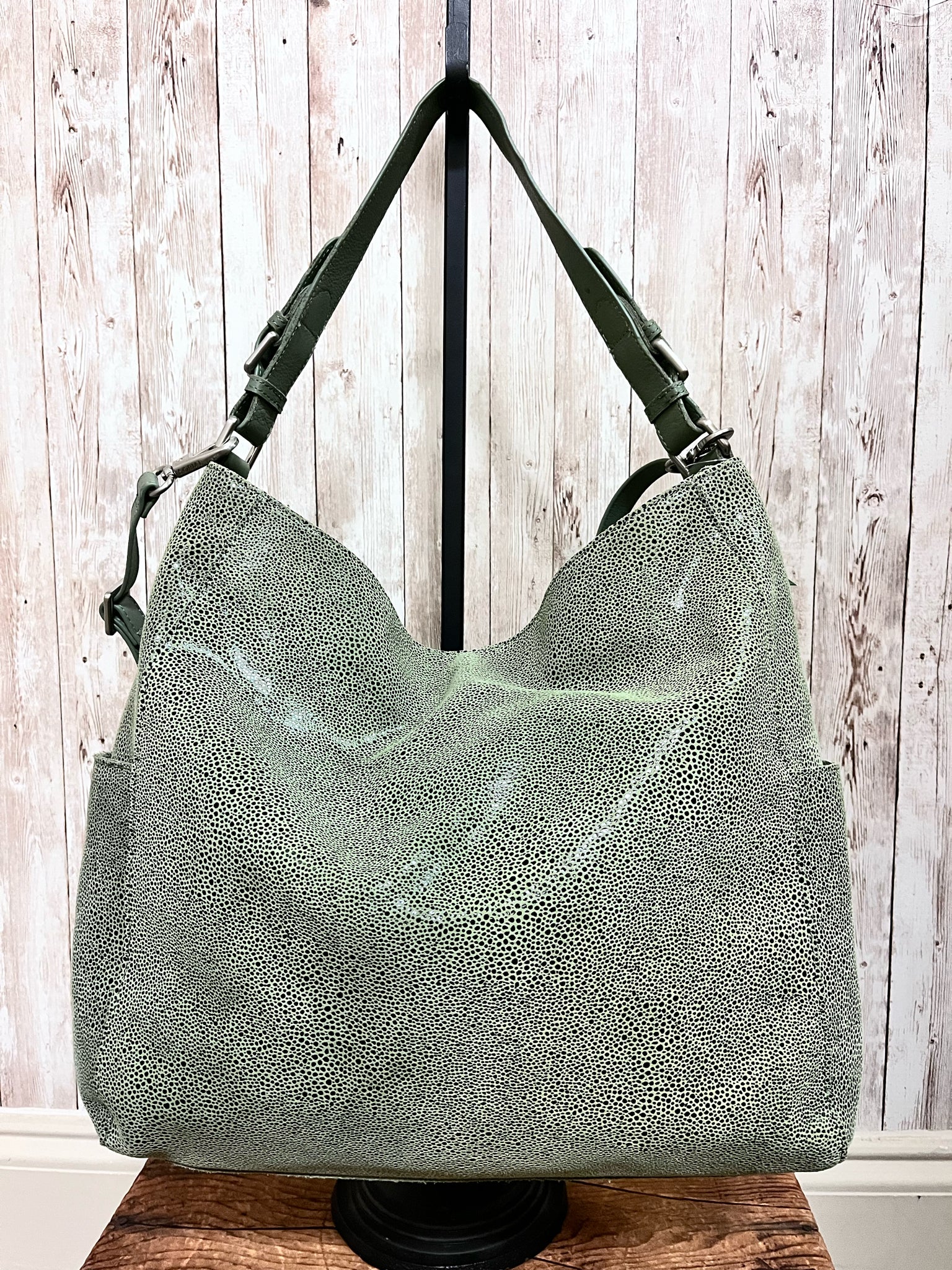 SORIAL Tote