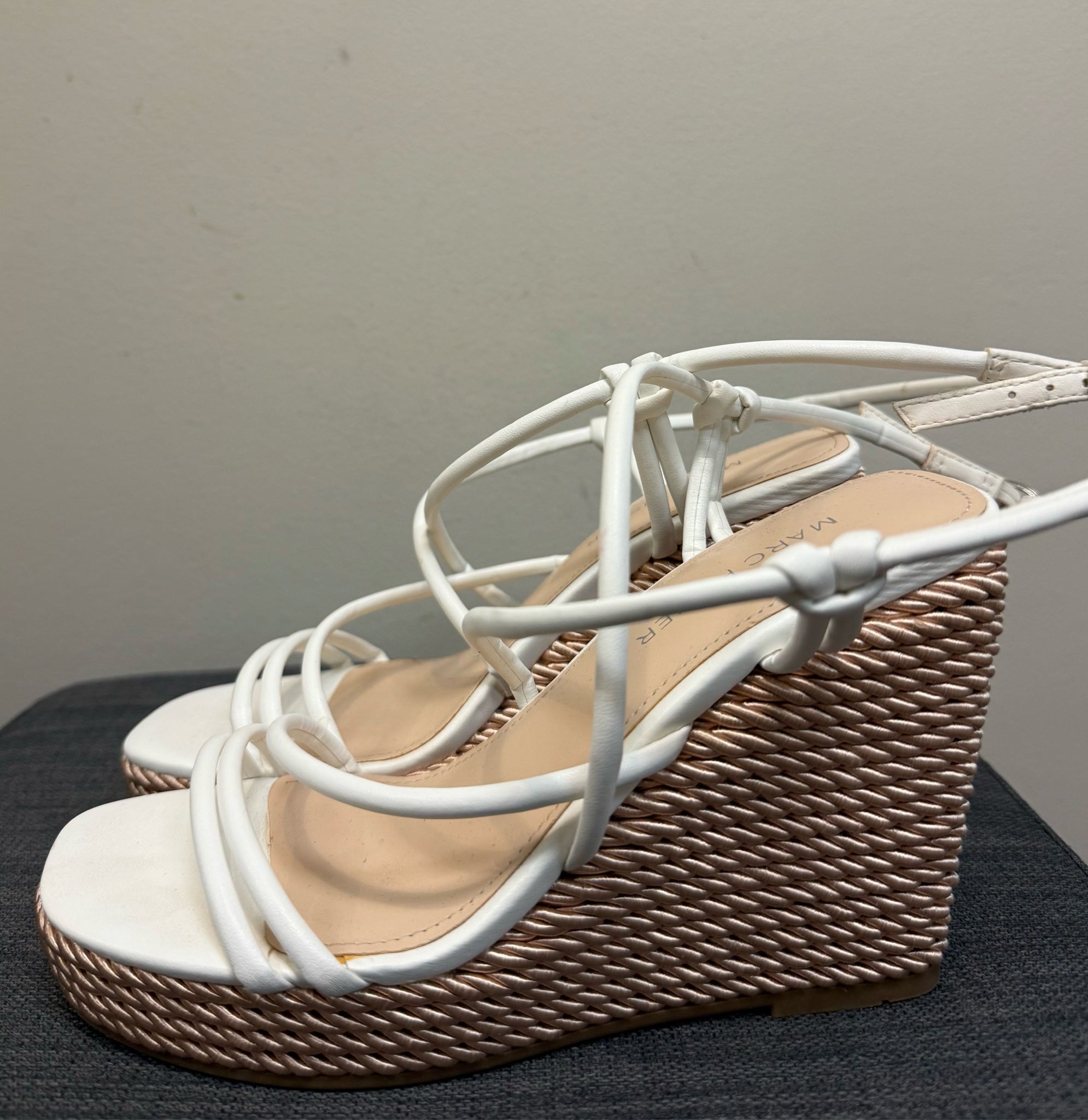 6 MARC FISHER WHITE AND TAN Wedges