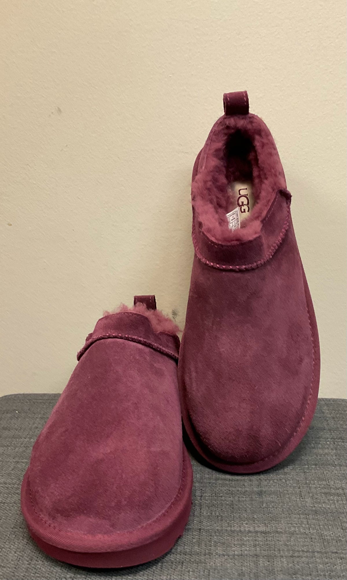 7 UGG Plum SHOES