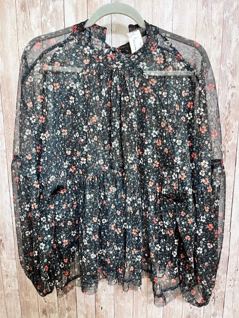 Size S FREE PEOPLE NAVY FLORAL Top