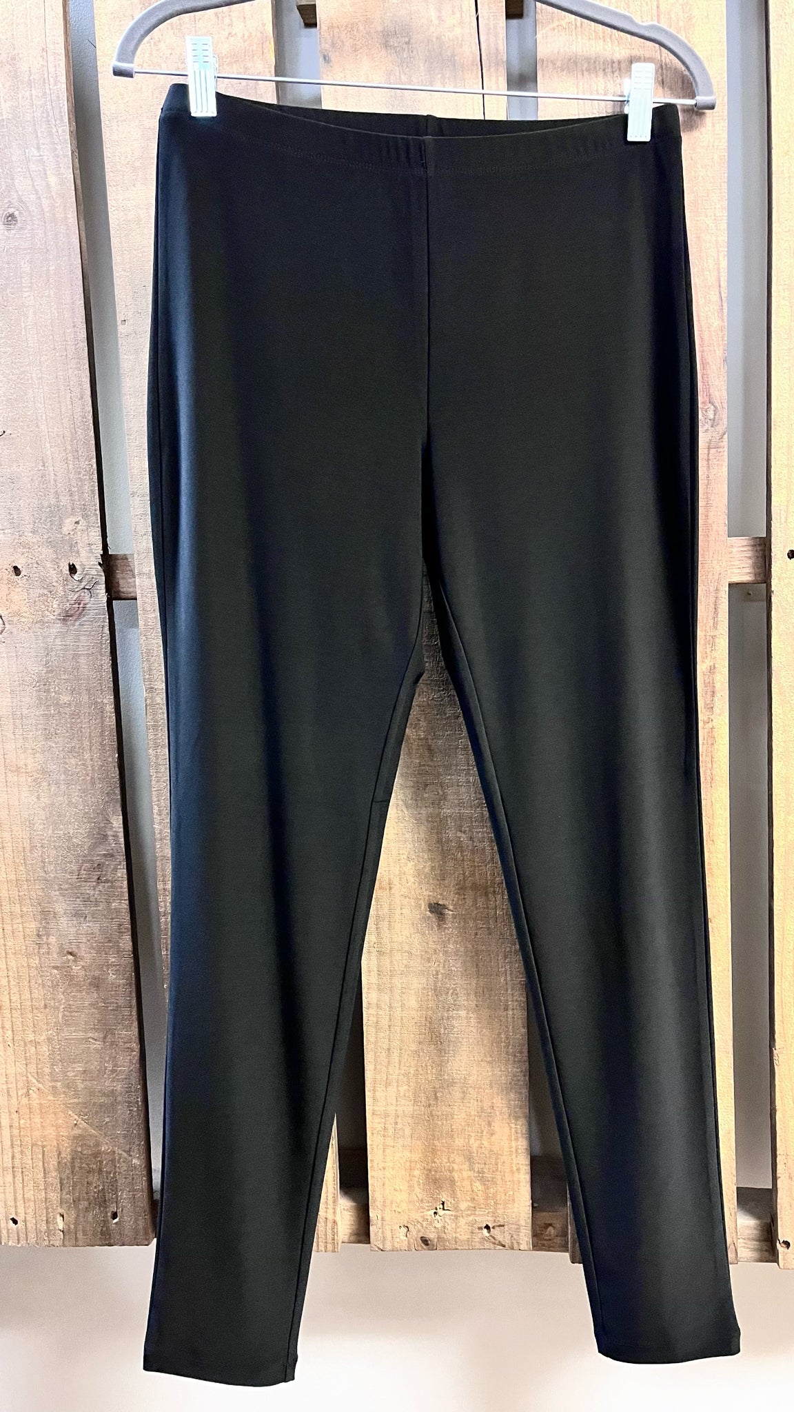 Size M LIV Black 2 PC PANT SET