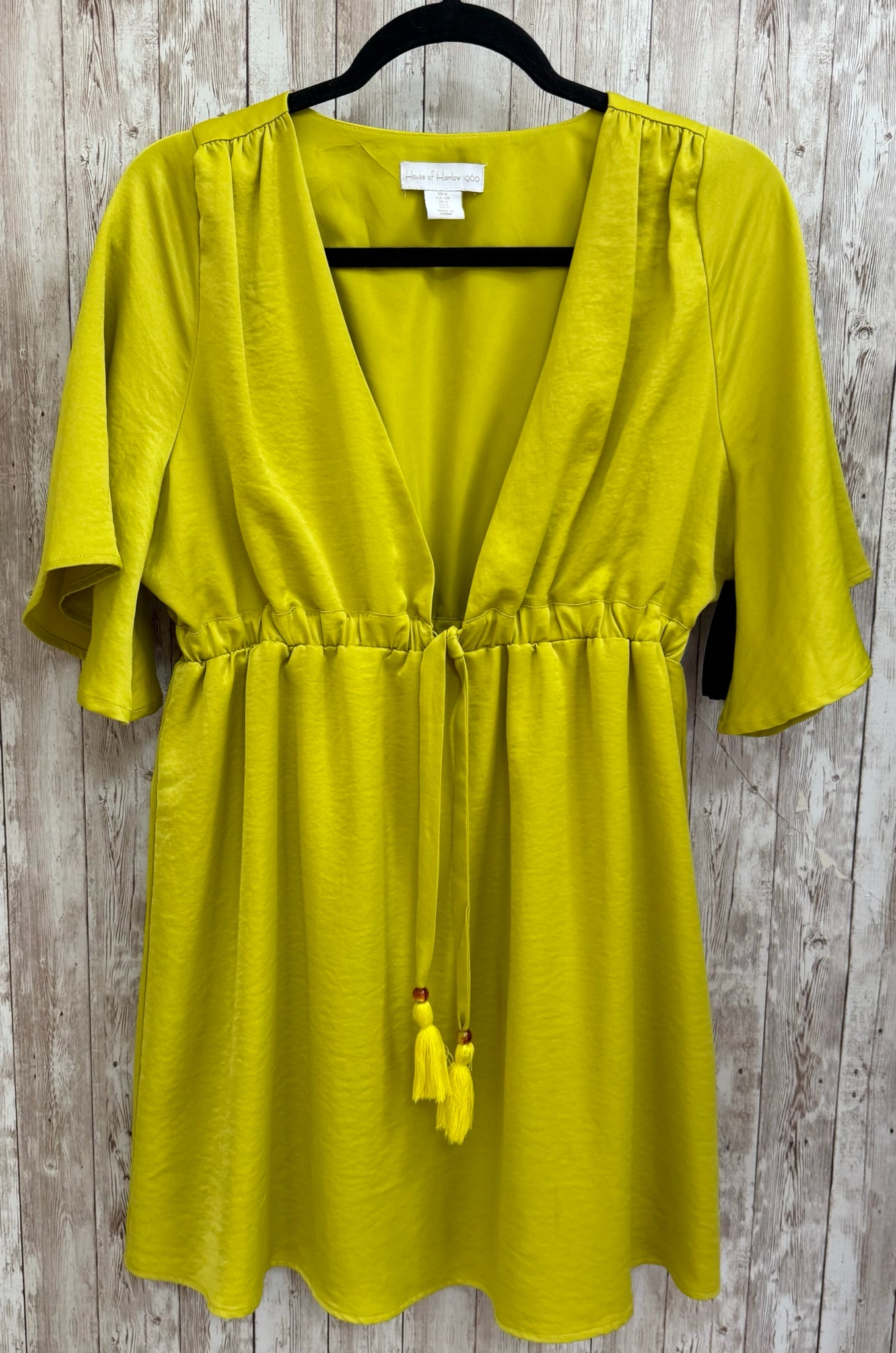 Size S HOUSE OF HARLOW Green Dress